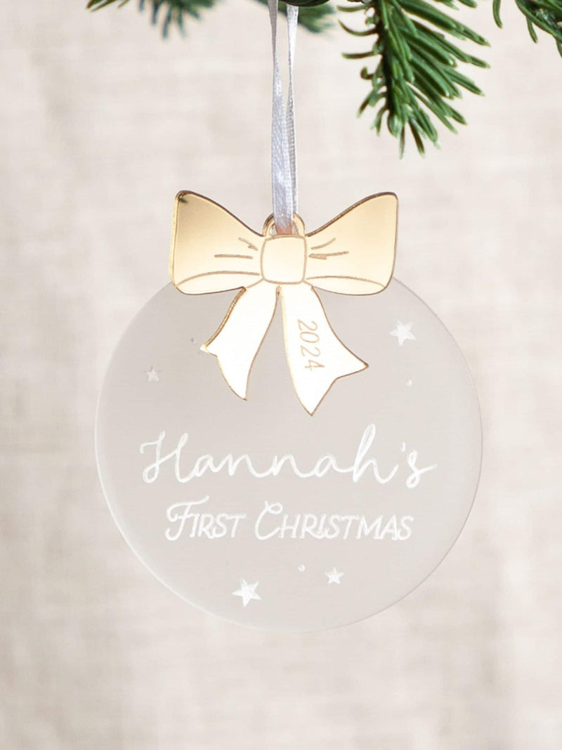 No Ordinary Gift personalised Christmas decoration with bow charm 8x8.5 cm, imported from the UK