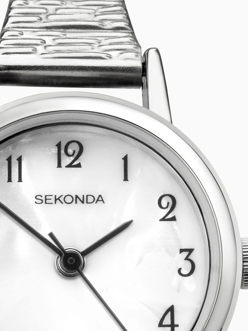 Women's Analogue Watch with Stainless Steel Expanding Bracelet and White Dial, 23mm Case