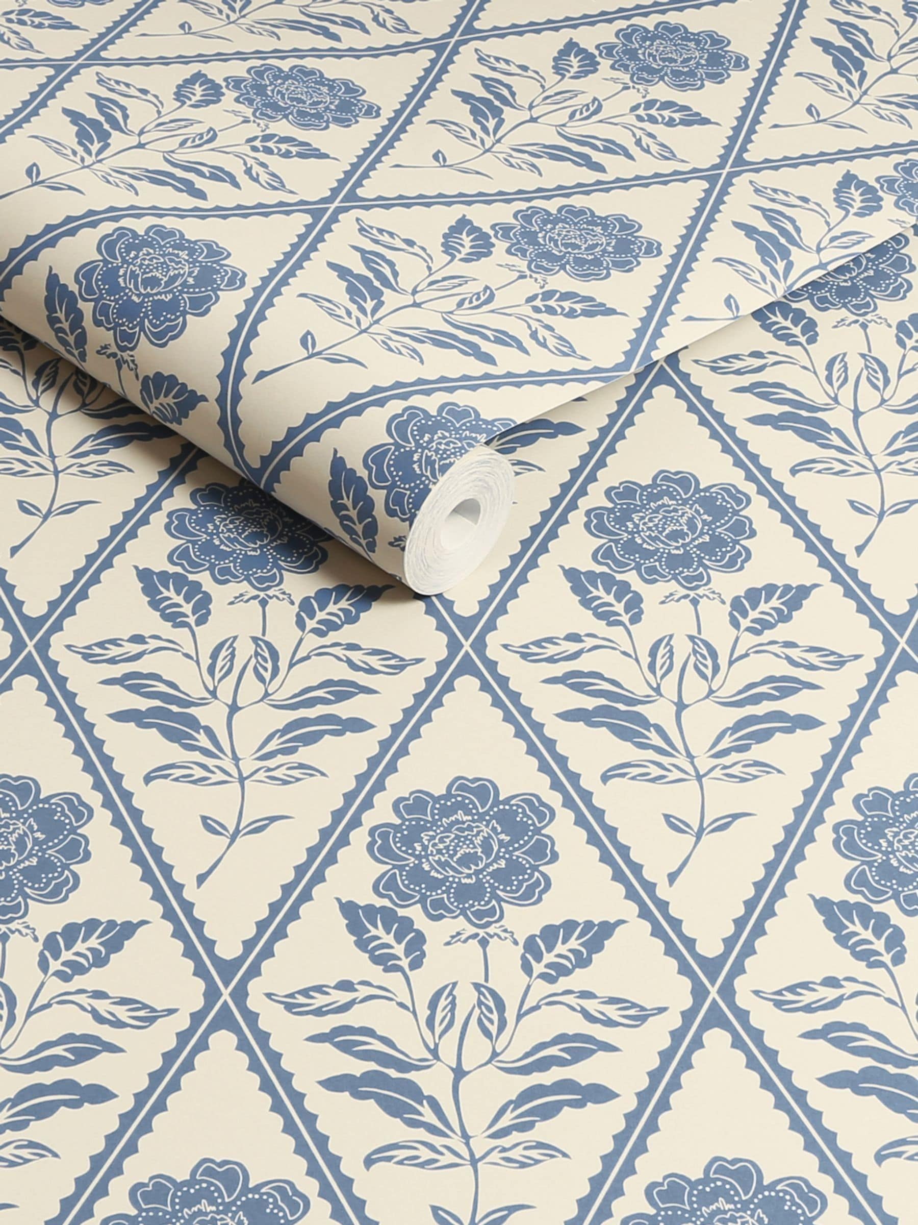 Joules Juliette floral wallpaper sample A4 in cream and blue, UK version