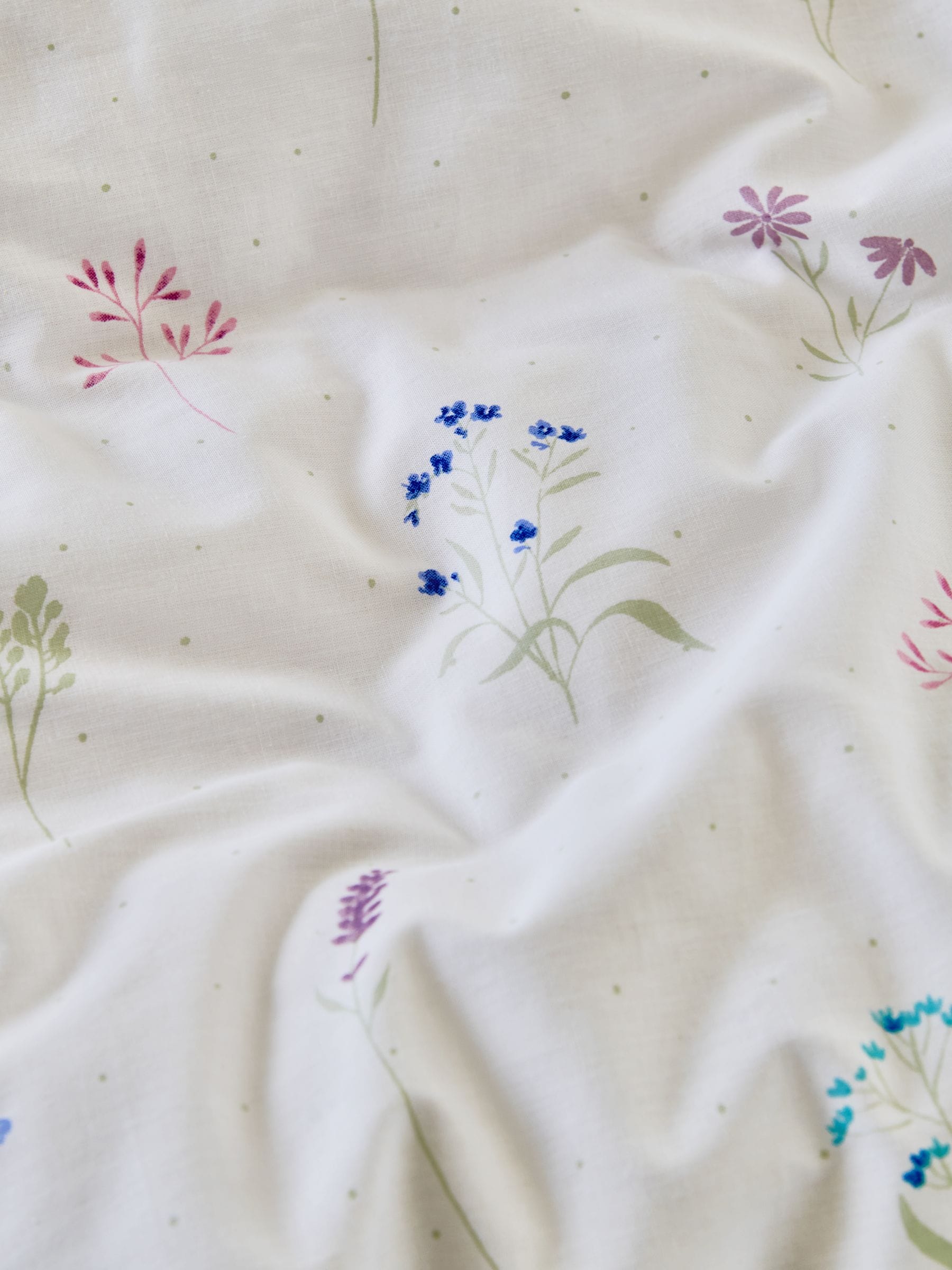 Green Sage Floral duvet cover and pillowcase set, UK version