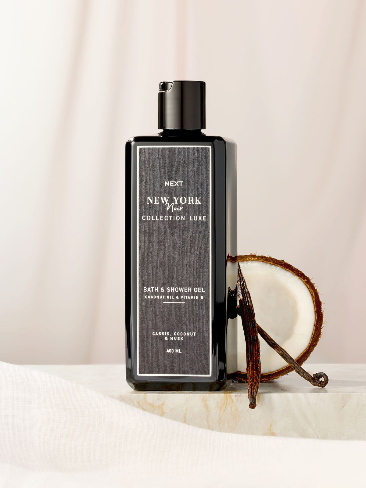 Collection Luxe New York Noir bath and shower gel 400ml - British product