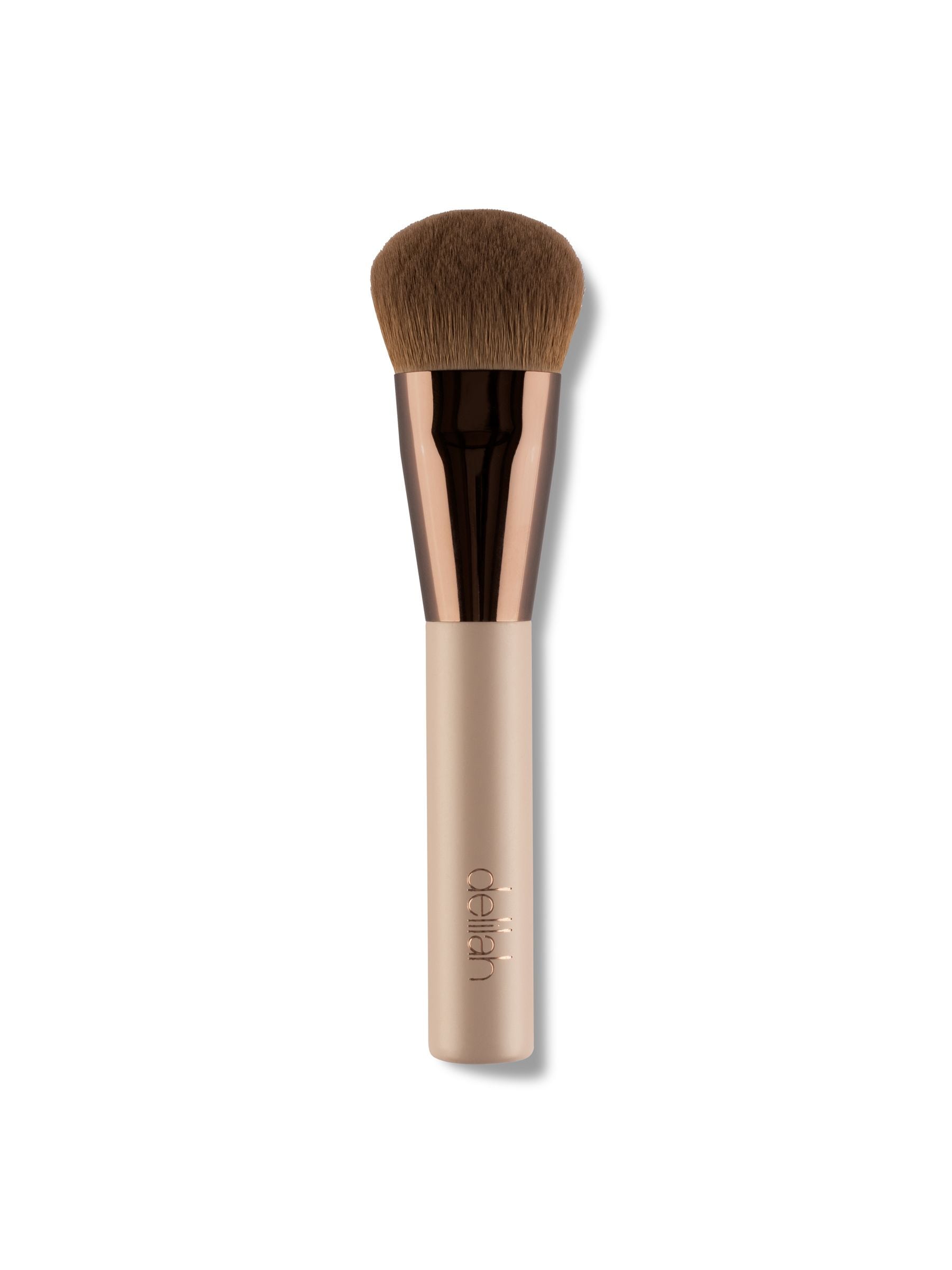 Delilah complexion brush for liquid foundation - British product