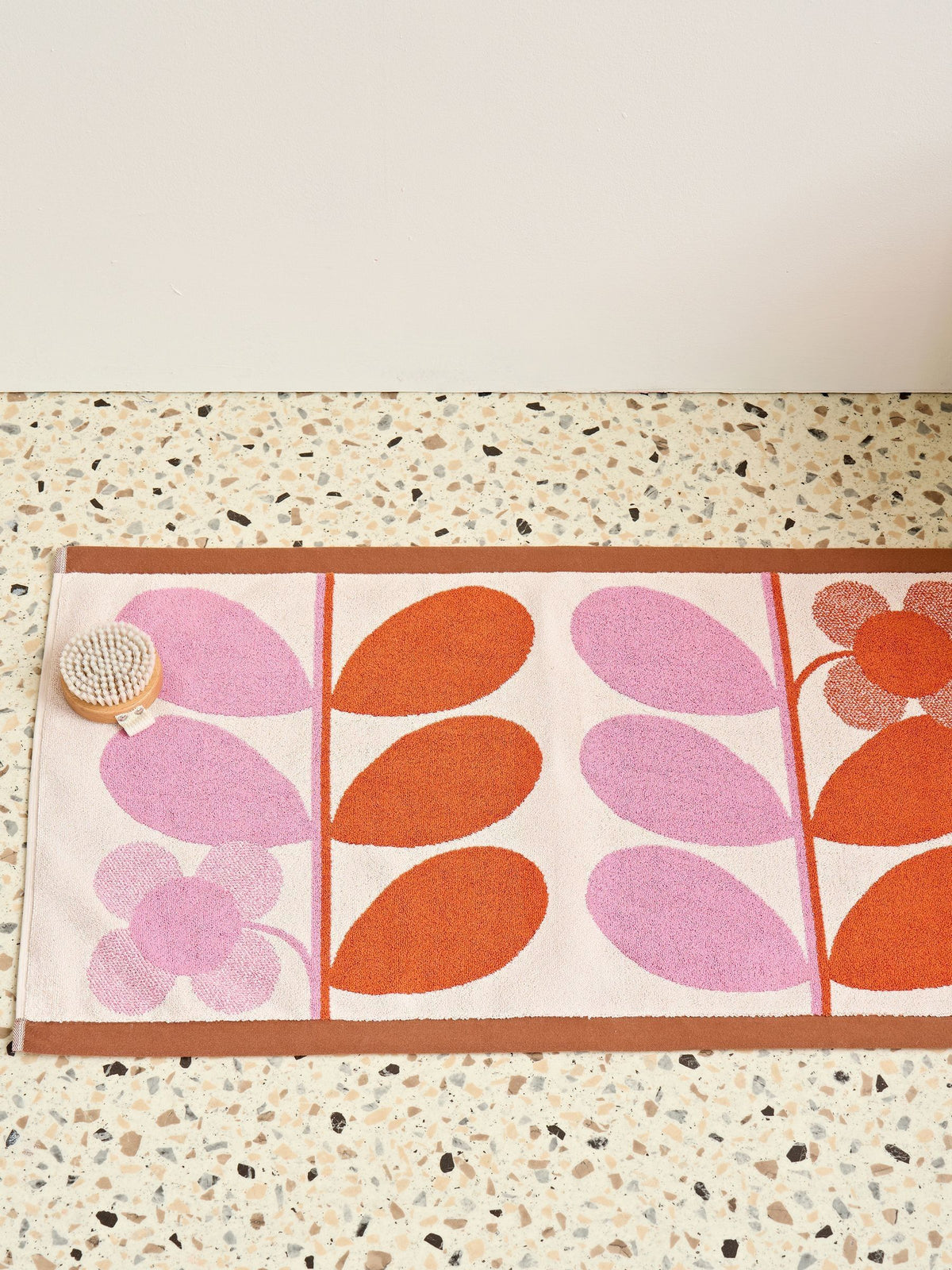 Orla Kiely bath mat blush stem bloom 90x50cm, imported from the UK