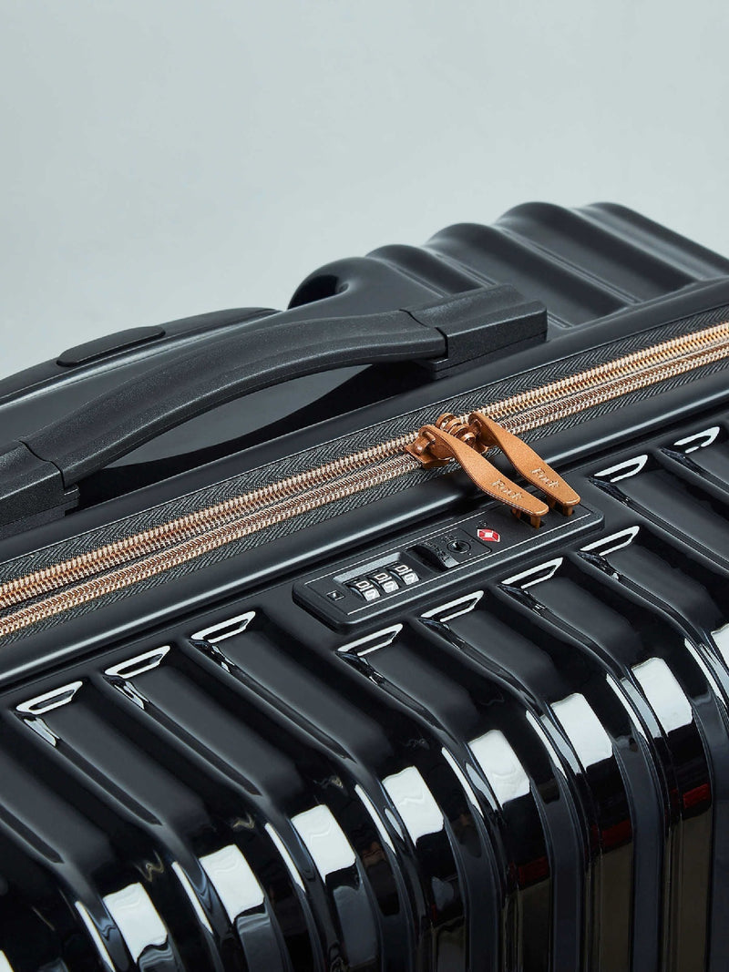 Rock Selene large black suitcase with expandable capacity - British product