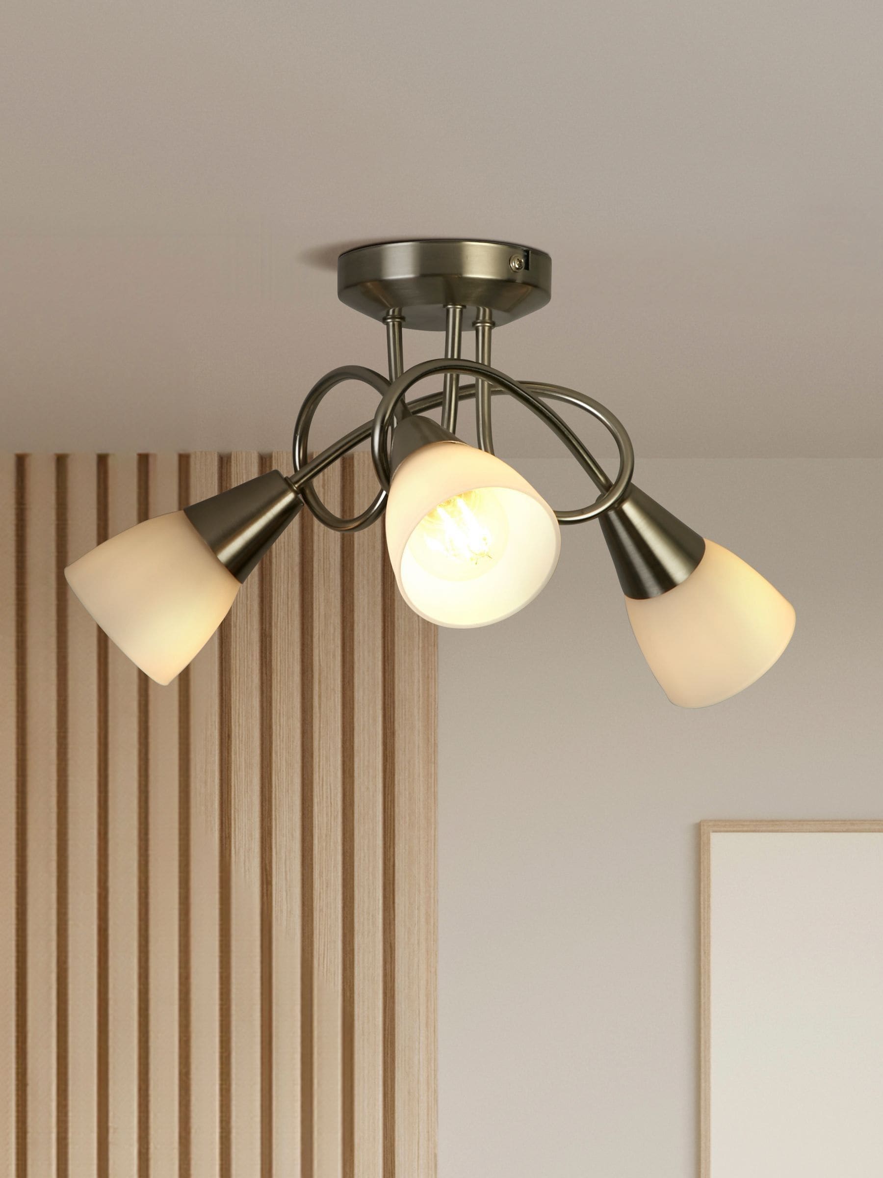 Searchlight satin silver Thames 3-light ceiling light - British product
