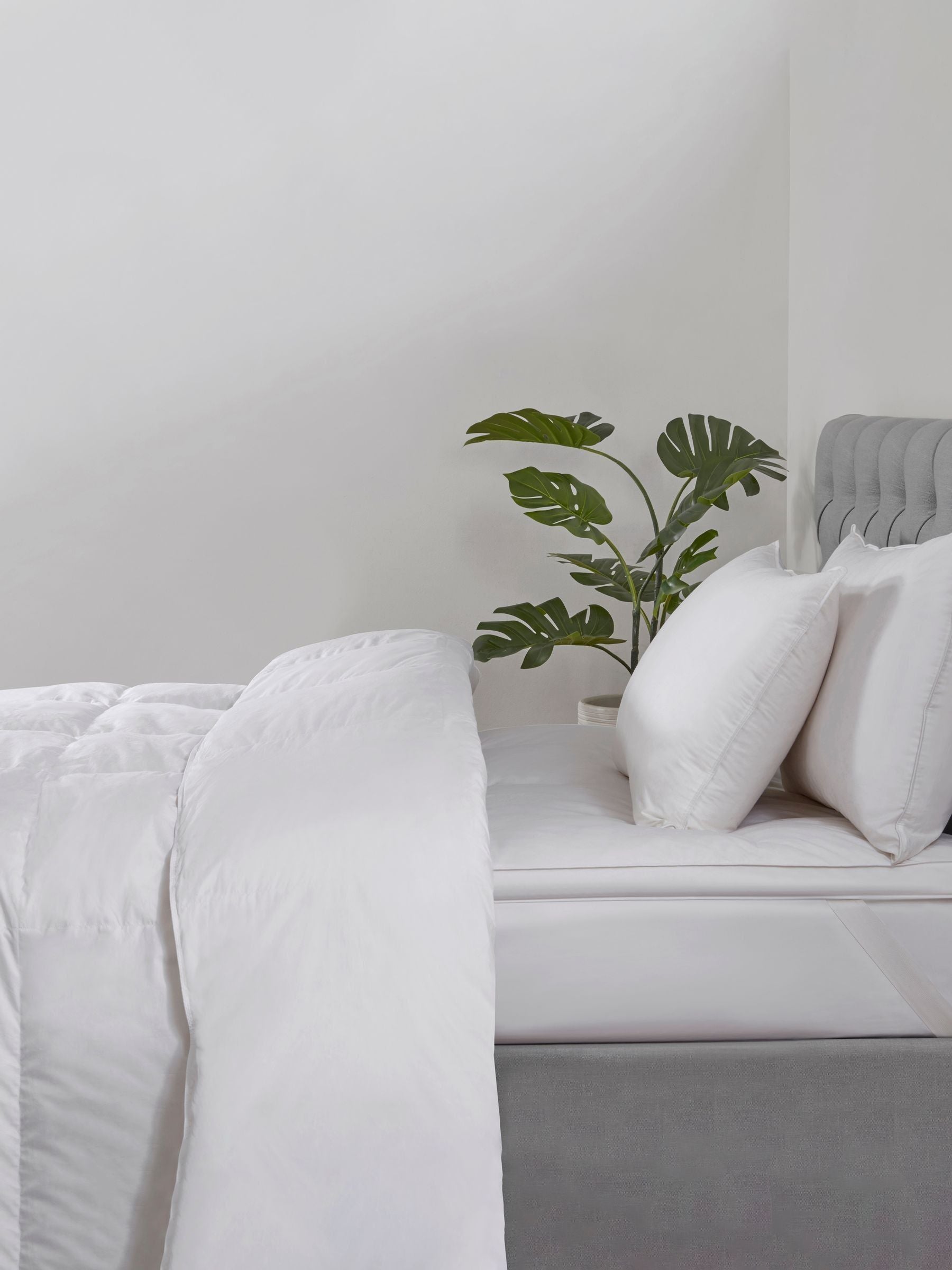 10.5 Tog Duck Feather and Down Filled Cotton Duvet