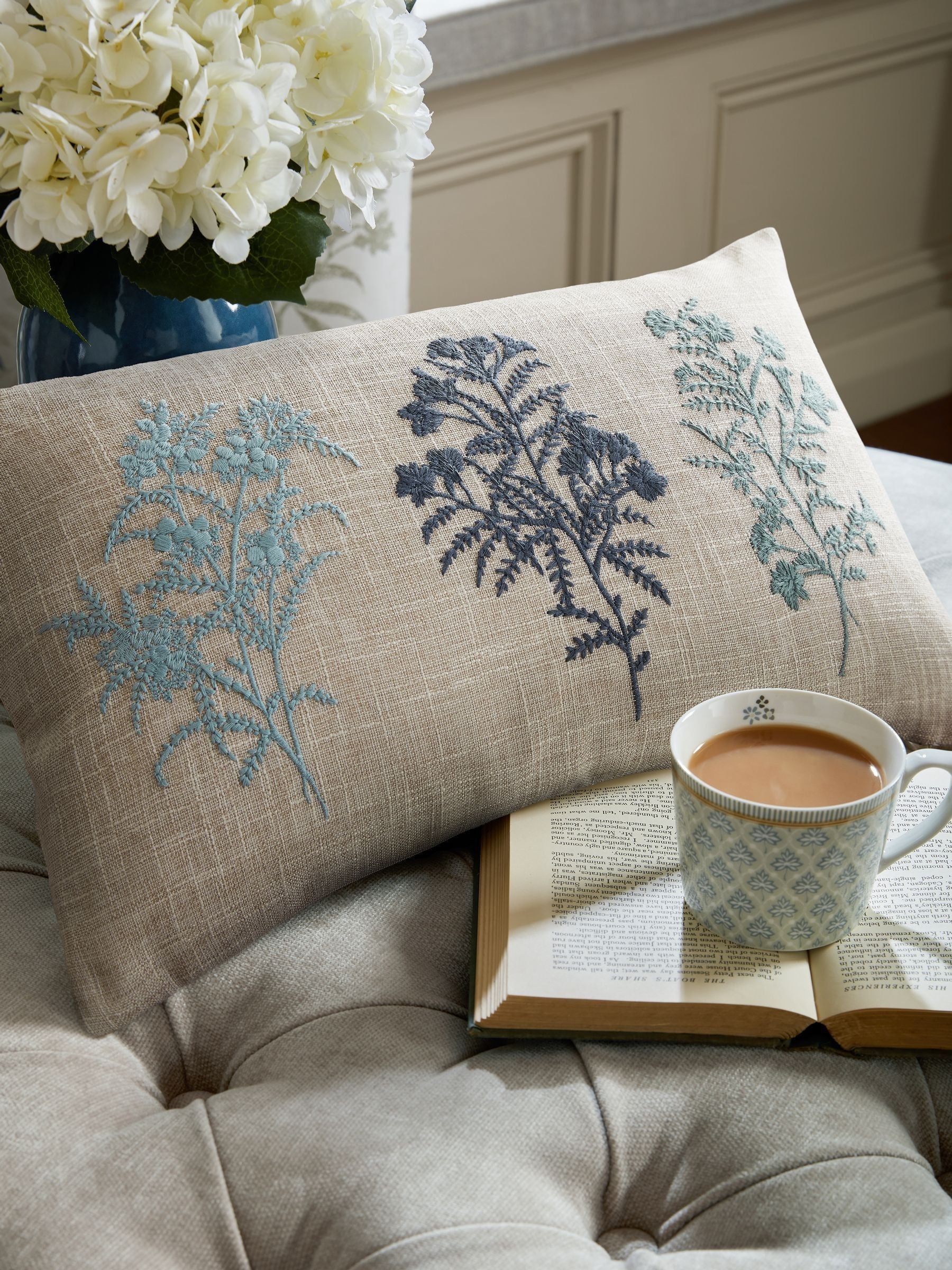 Laura Ashley Tenby cushion 30x50cm, imported from the UK