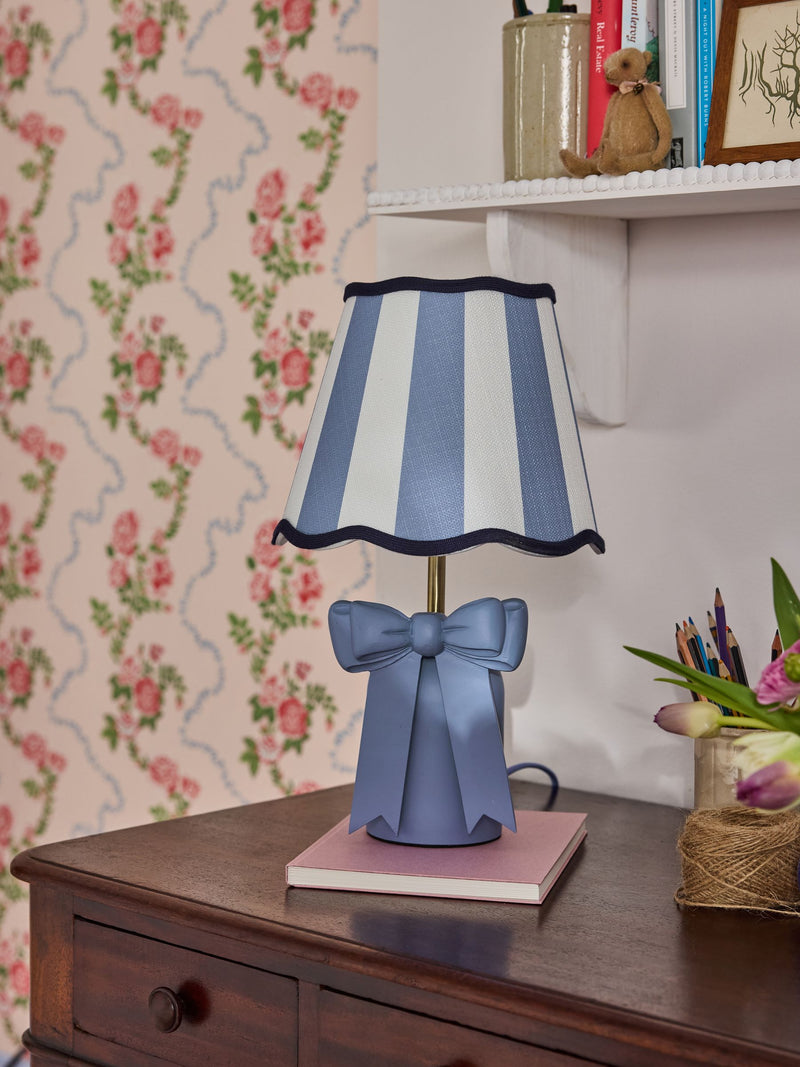 Cath Kidston Pink White Cream Canopy Bow Table Lamp (British brand)