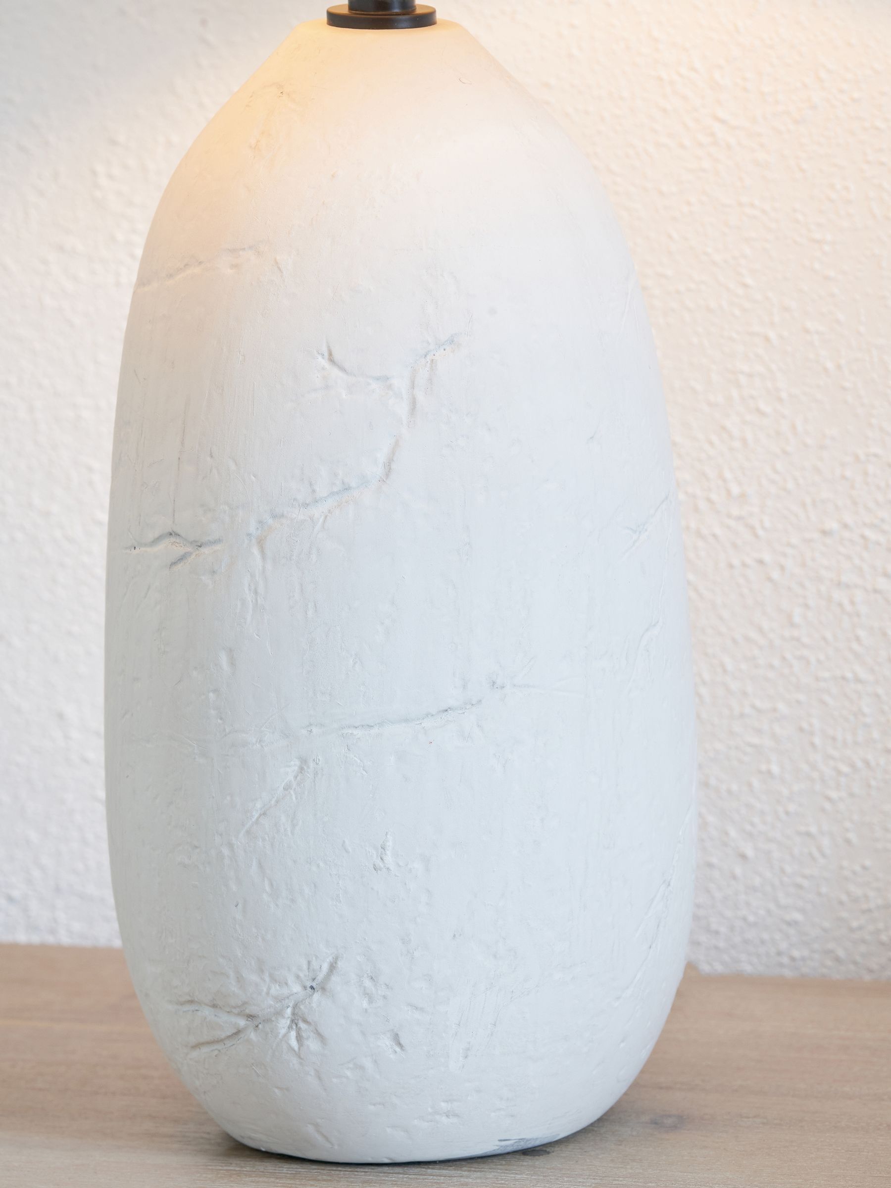 Pacific white vintage textured ceramic table lamp 50cm, imported from the UK