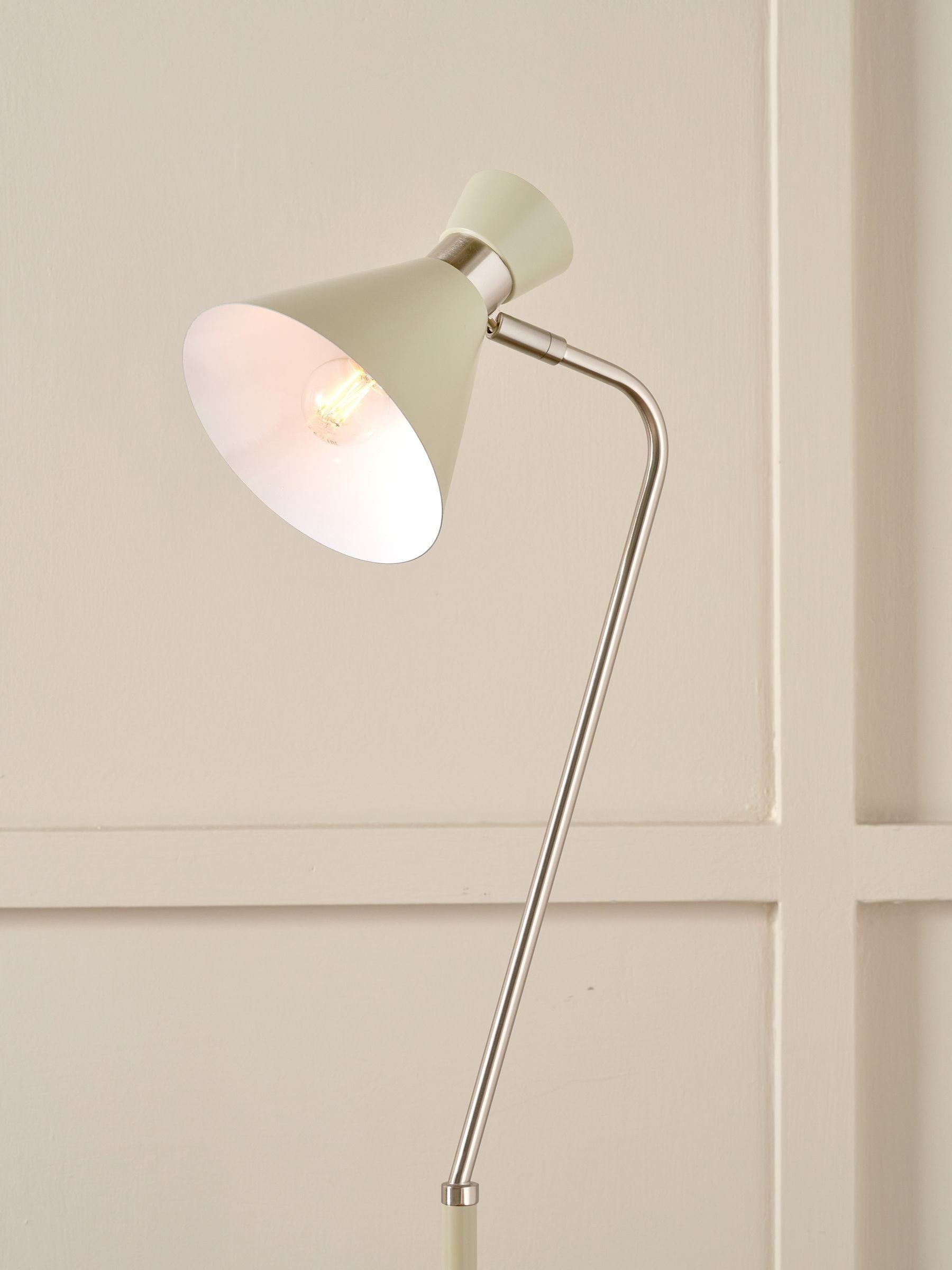 Pacific Sage silver metal floor lamp with adjustable head - British product