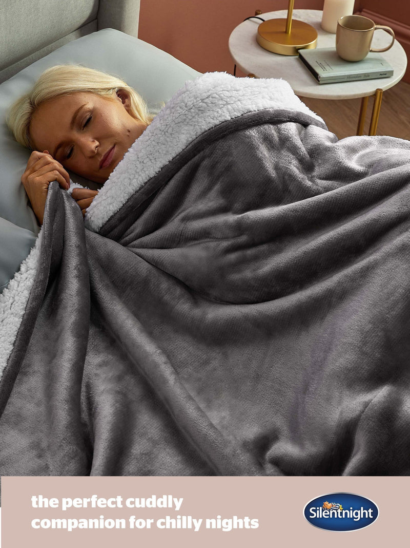 Silentnight Snugsie XL blanket 270x230cm - British product
