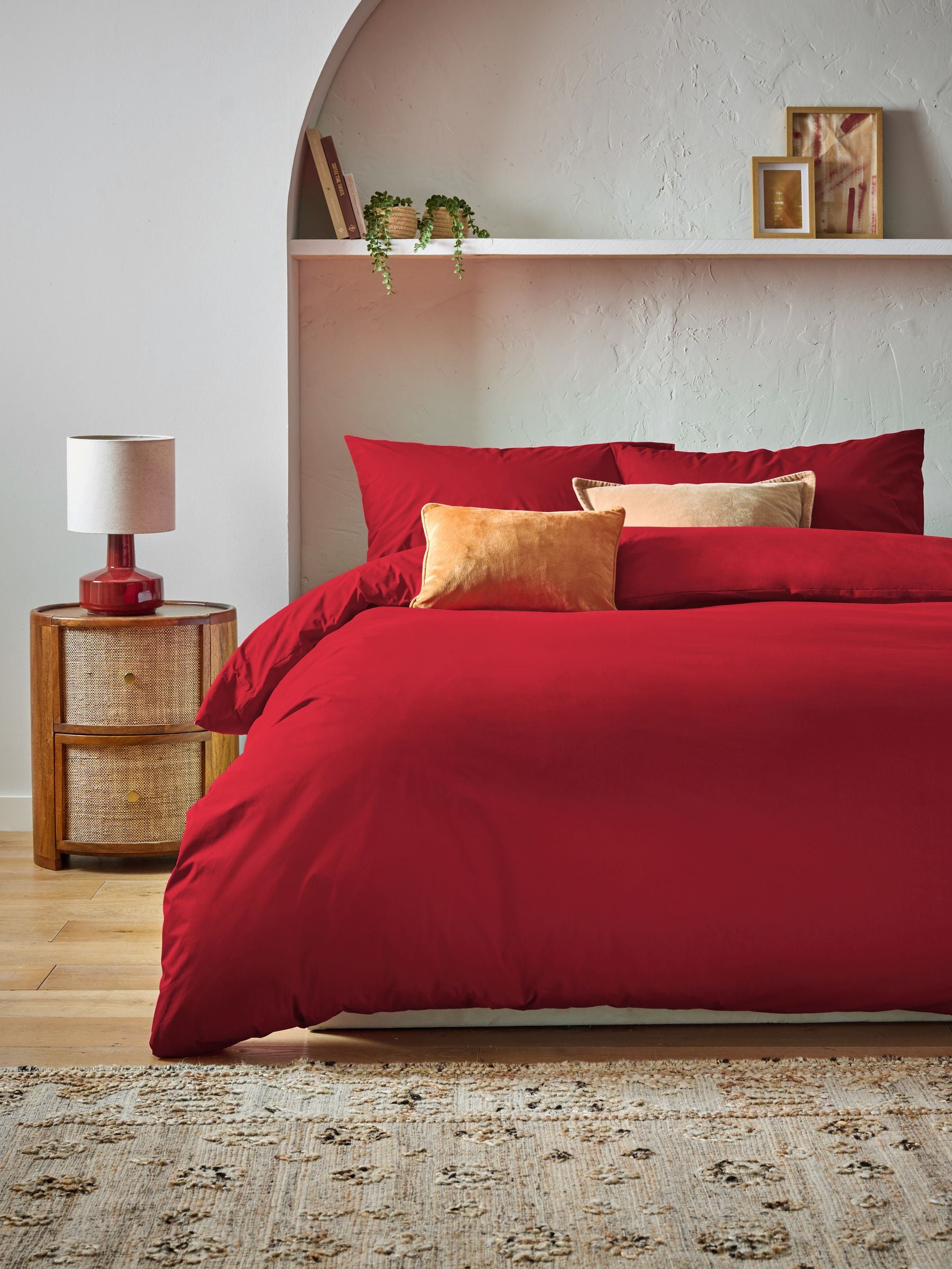 Red cotton duvet cover set, imported from the UK