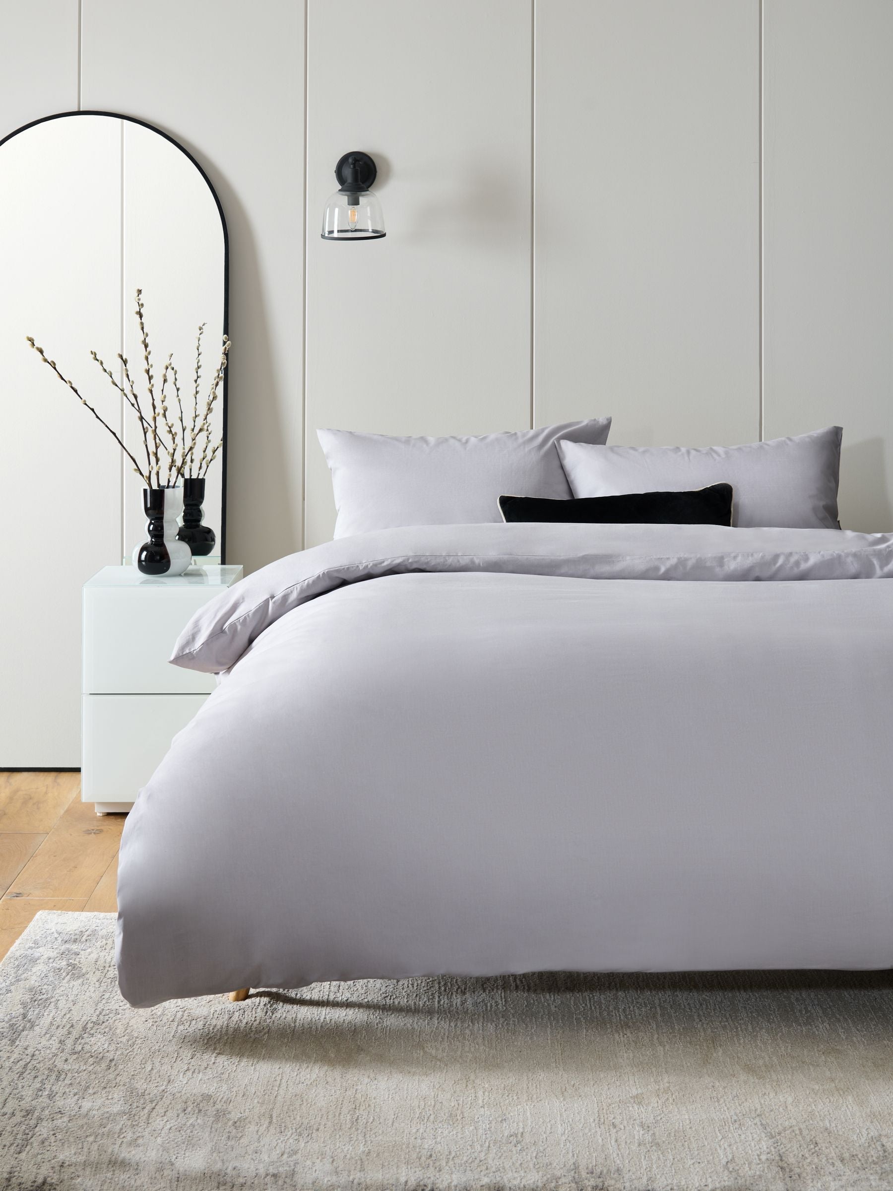 Silver 144 Thread Count Duvet Cover and Pillowcase Set