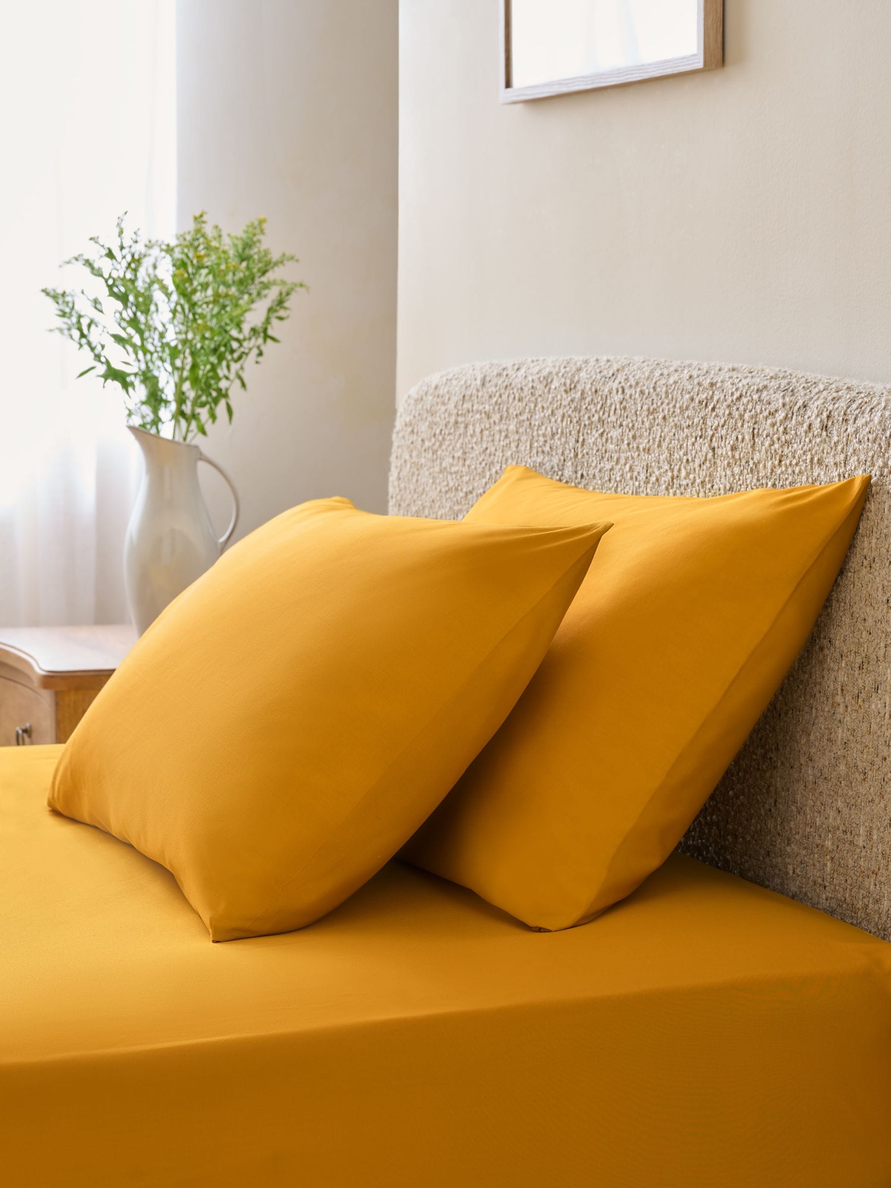 Set of 2 Bright Yellow Cotton Rich Pillowcases