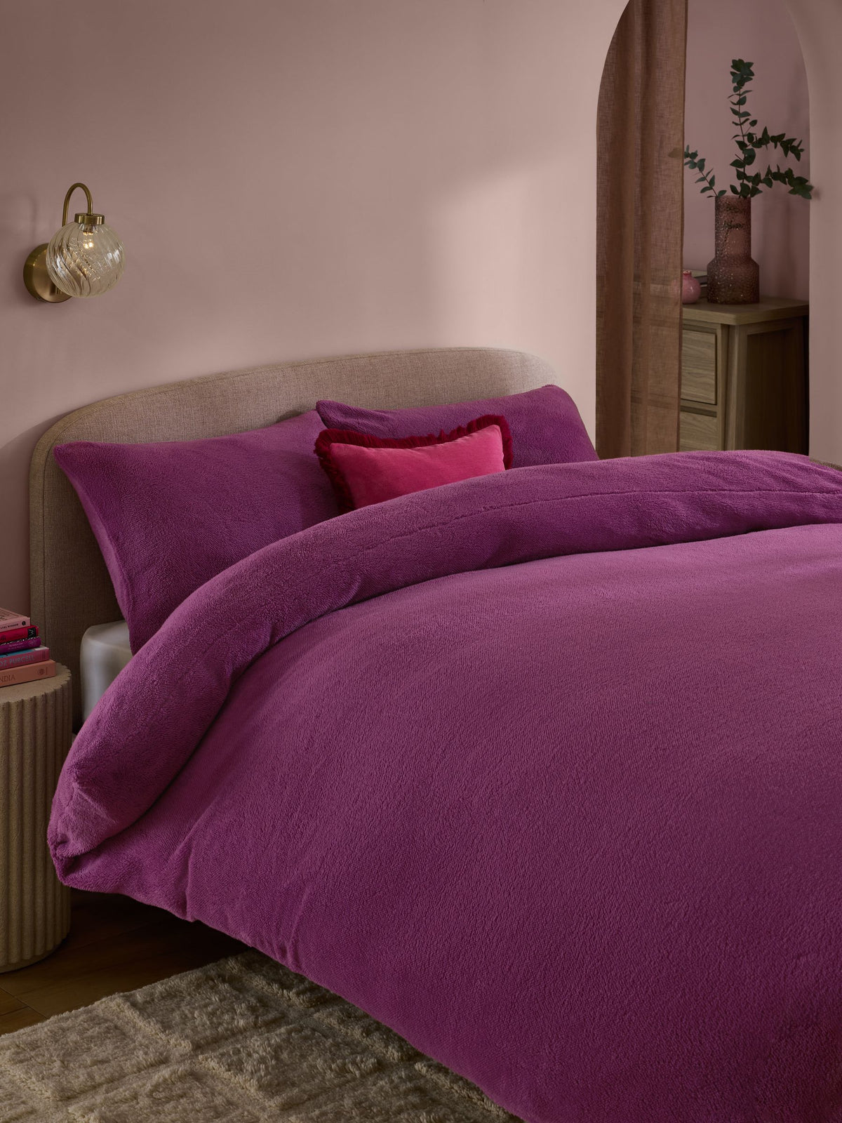 Dark pink teddy fleece duvet cover and pillowcase set - British product