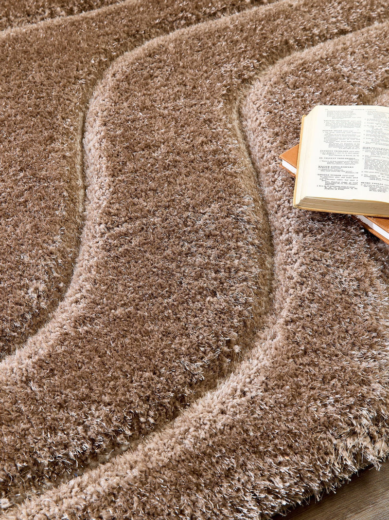 Origin Rugs shaggy rug soft carved wave, imported from the UK