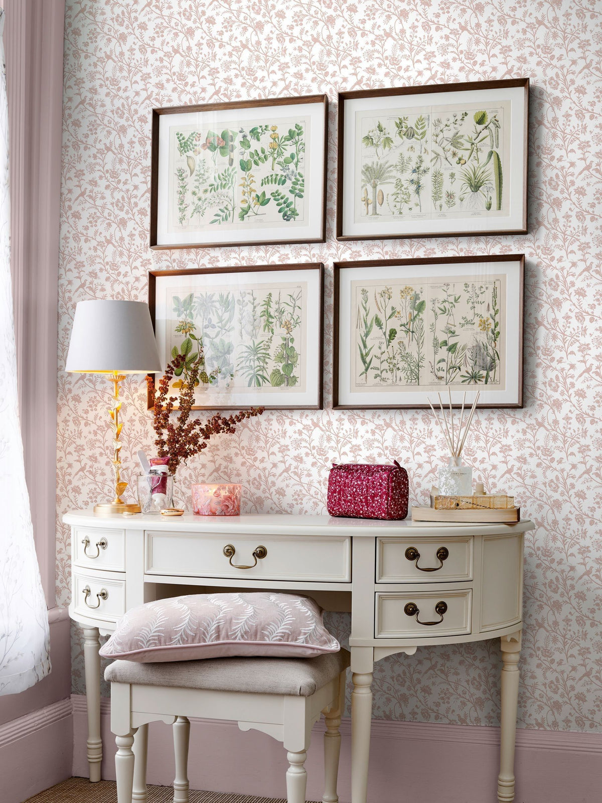 Laura Ashley Pink Shepherd's Purse wallpaper 10m, imported from the UK