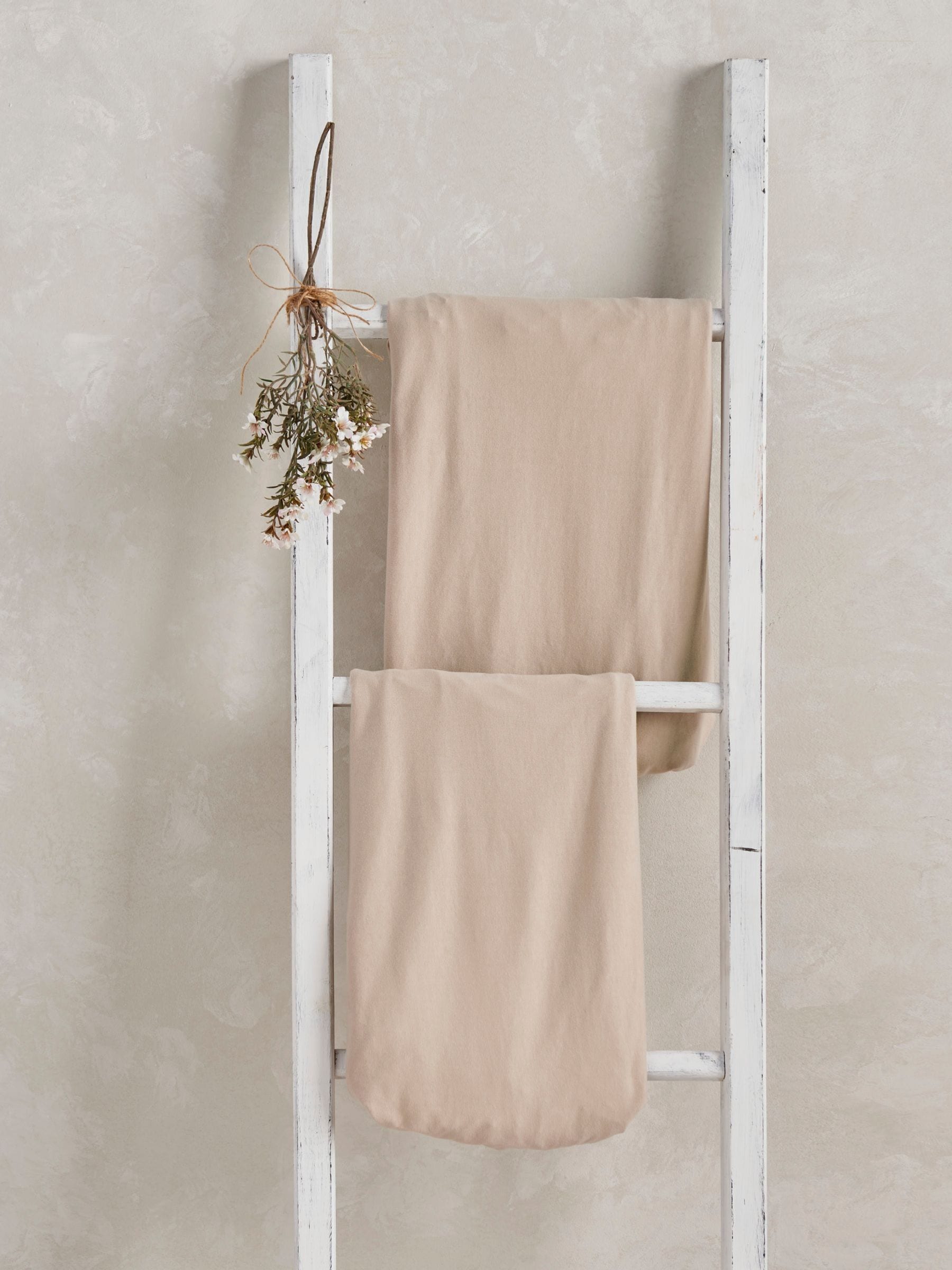 Mamas & Papas Duckling Cream Cotbed Fitted Sheets 2 Pack