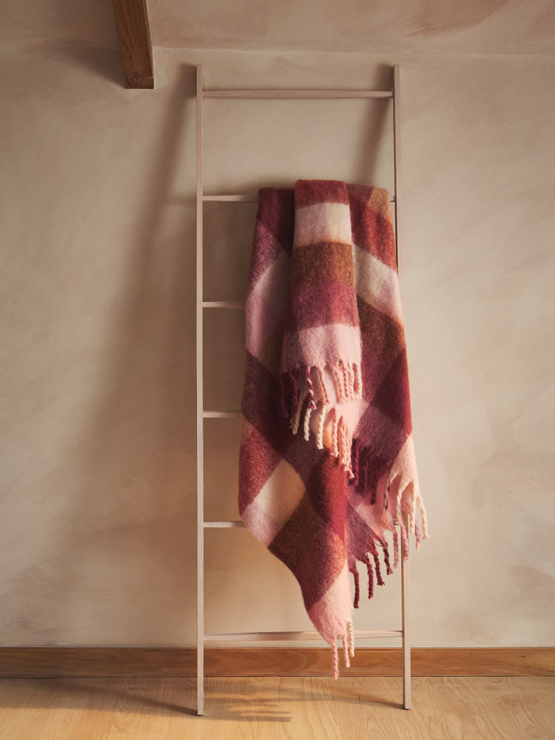 Orange Cosy Check Throw recycled polyester, UK version