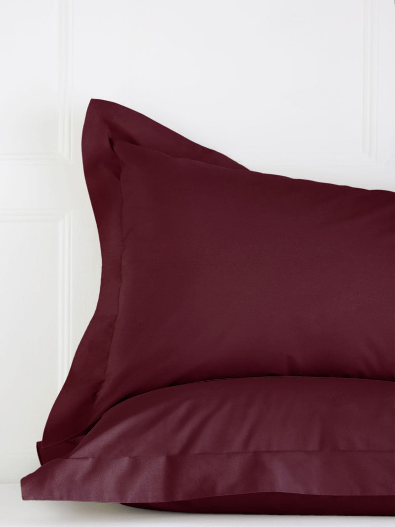 Set of 2 Burgundy Red Cotton Rich Pillowcases