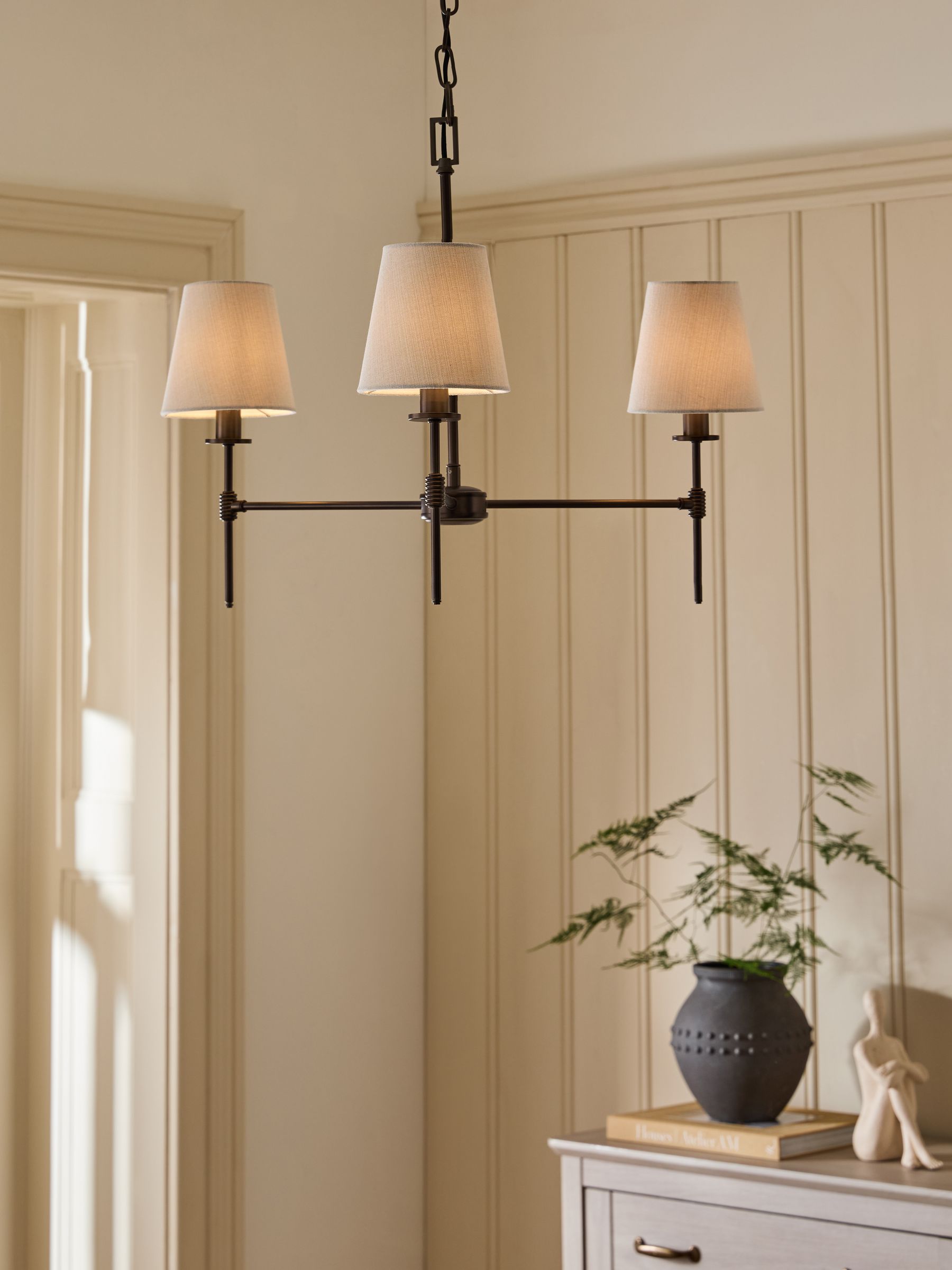 Bronze Carolina 3-light chandelier 75cm, imported from the UK