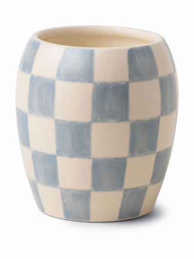 Neste Paddywax Checkmate Bomull & Teak Rutet Porselenslys 311g - Kjøp online hos McGrocer