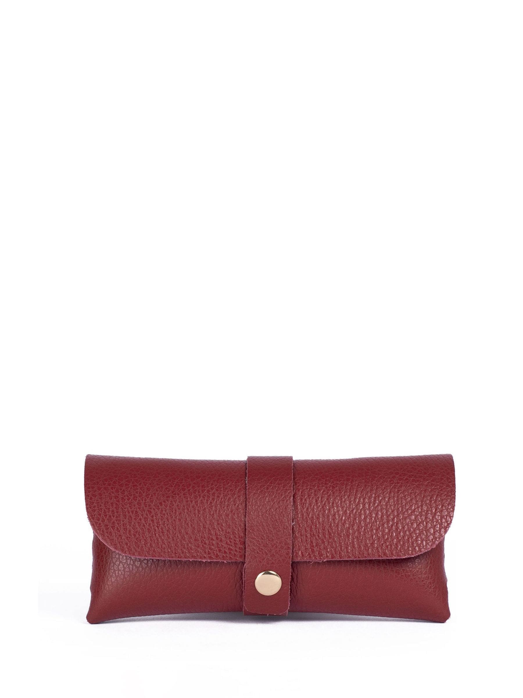 LRM Goods personalised leather glasses case (British brand)