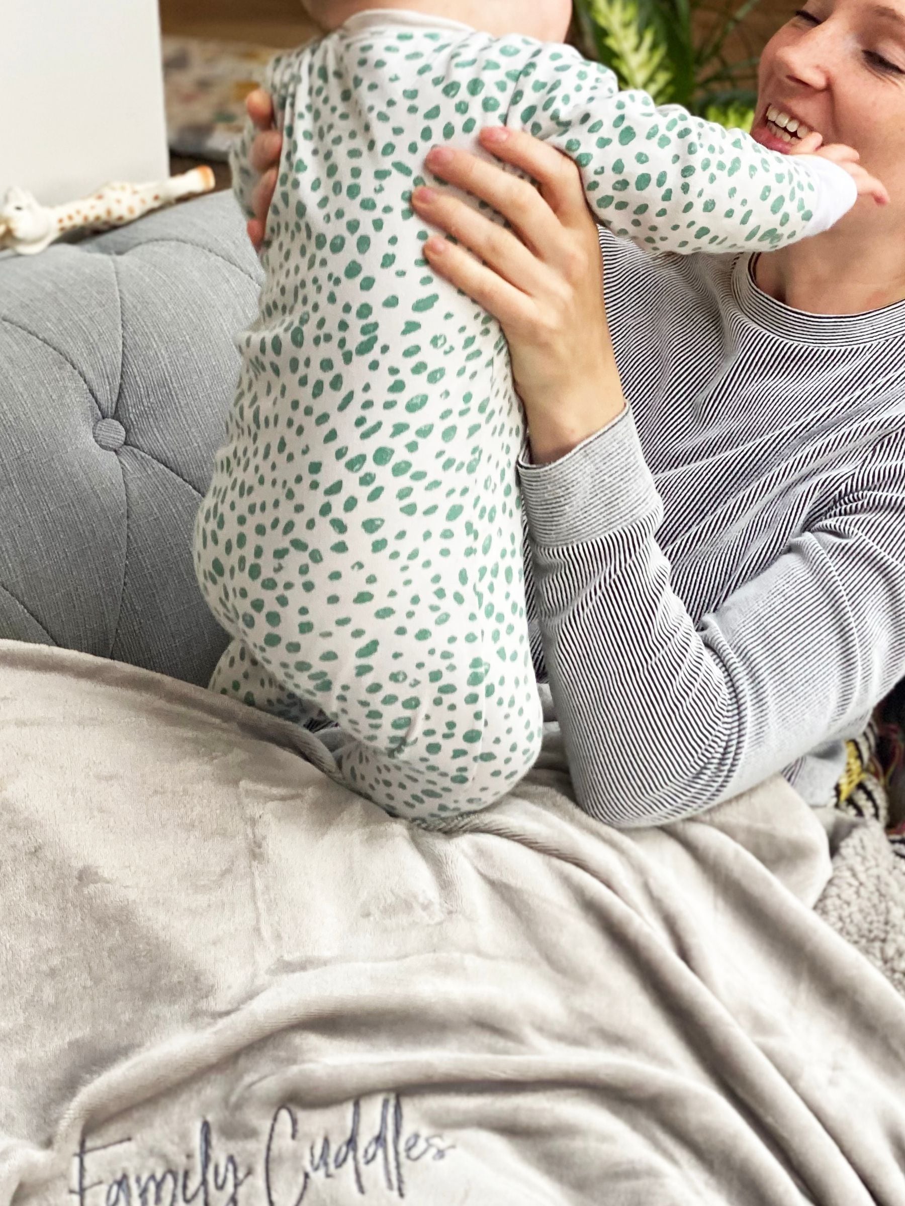 Solesmith personalised family cuddles winter throw - British product