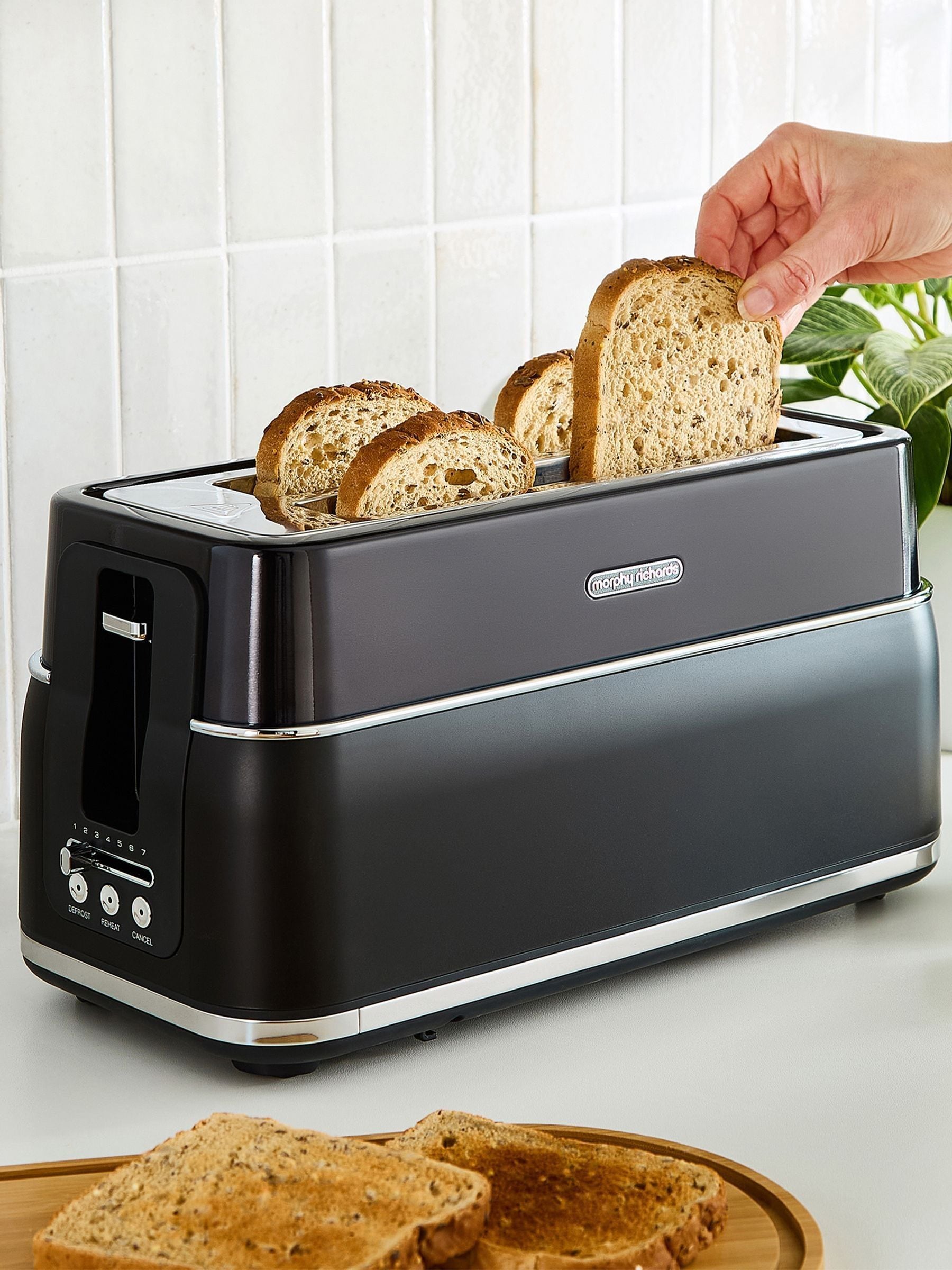 Morphy Richards Black Signature 4 slice toaster, imported from the UK