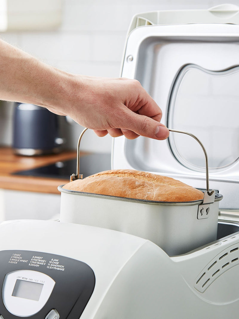 Morphy Richards white Fastbake breadmaker, UK version