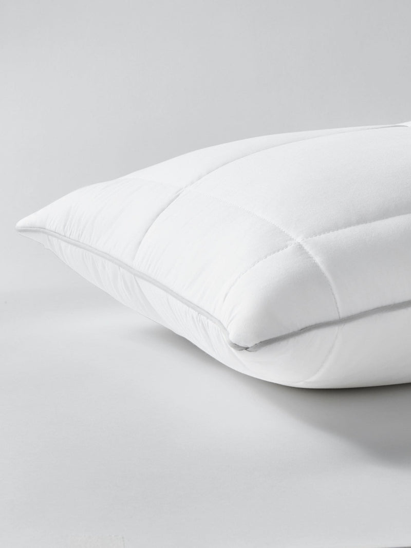 FBC Medium Latex Foam White Pillow 48x74cm - British product