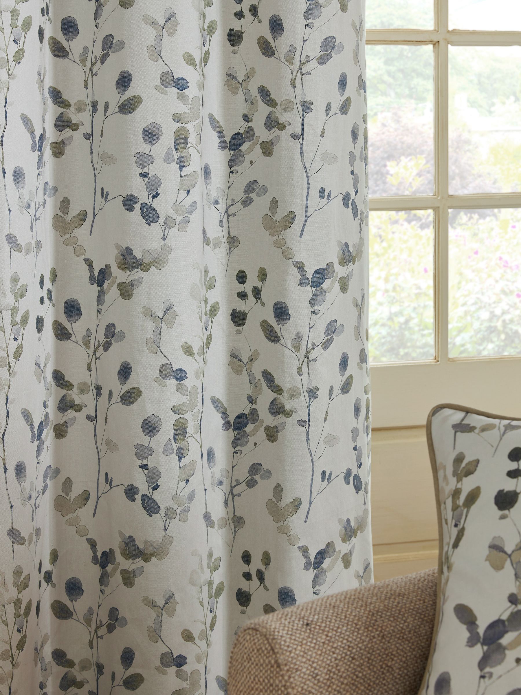Honesty Leaf floral print blackout thermal curtains, UK version