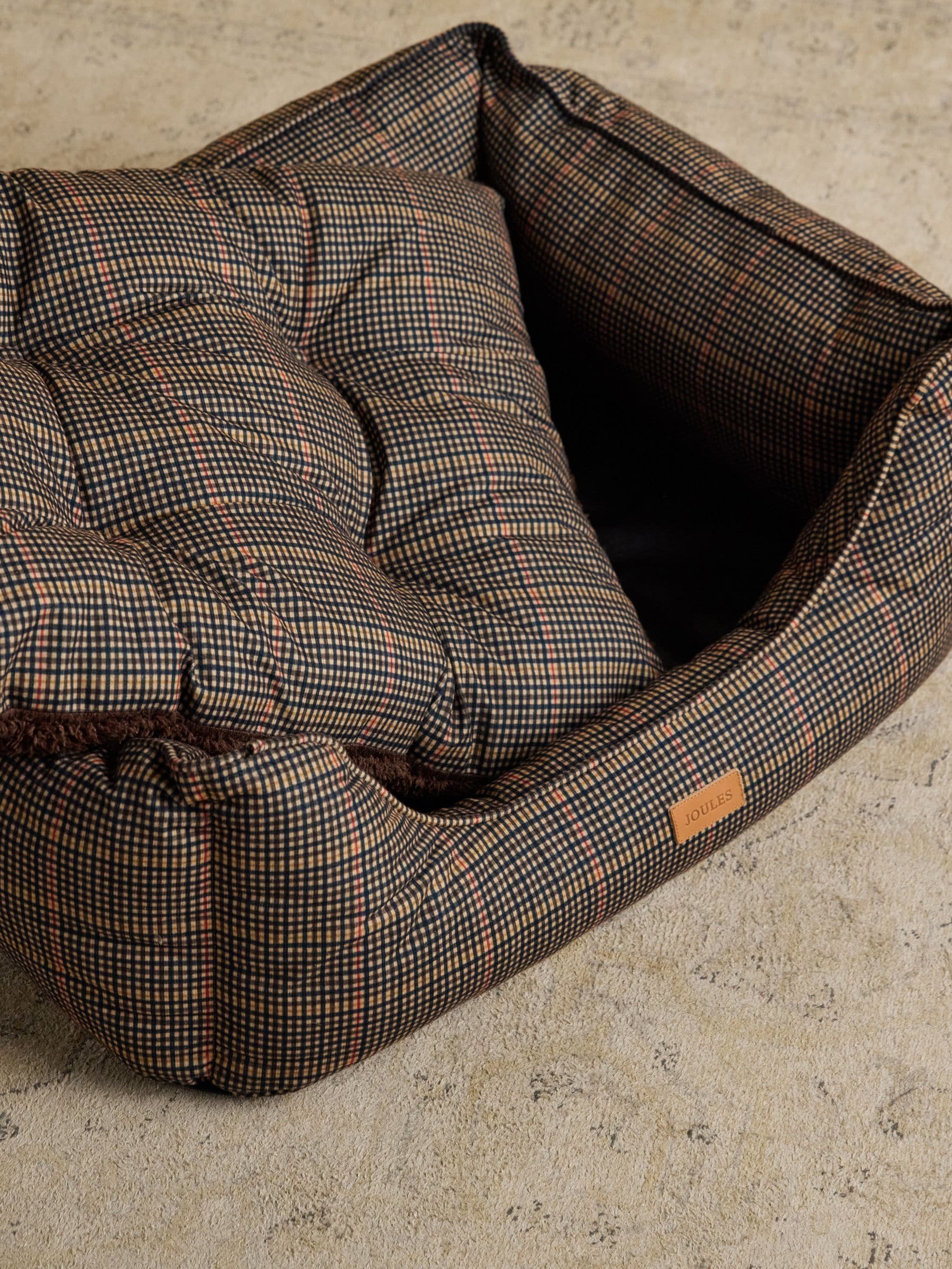 Joules Henson Check Brown dog bed, UK version