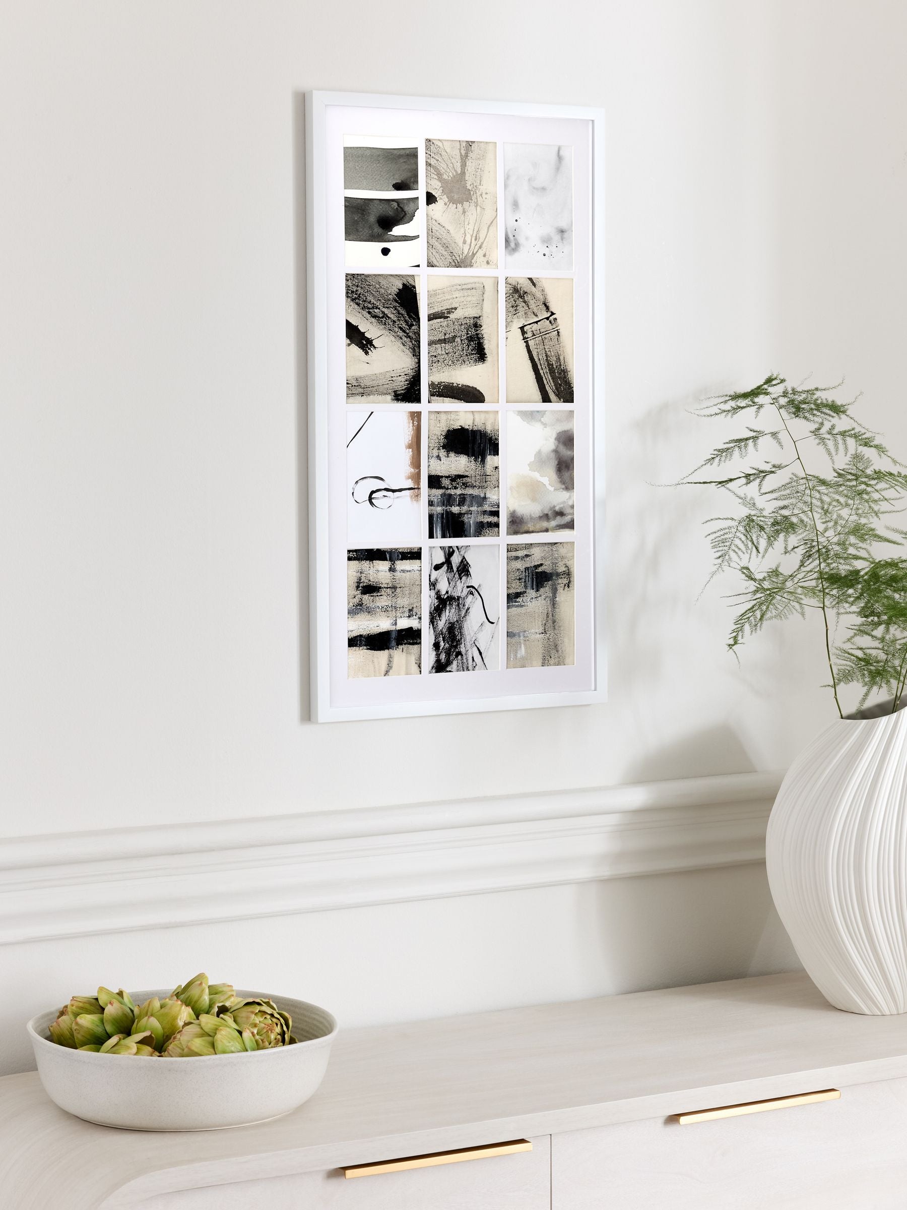 Hadley black 12 multi aperture picture frame - British product
