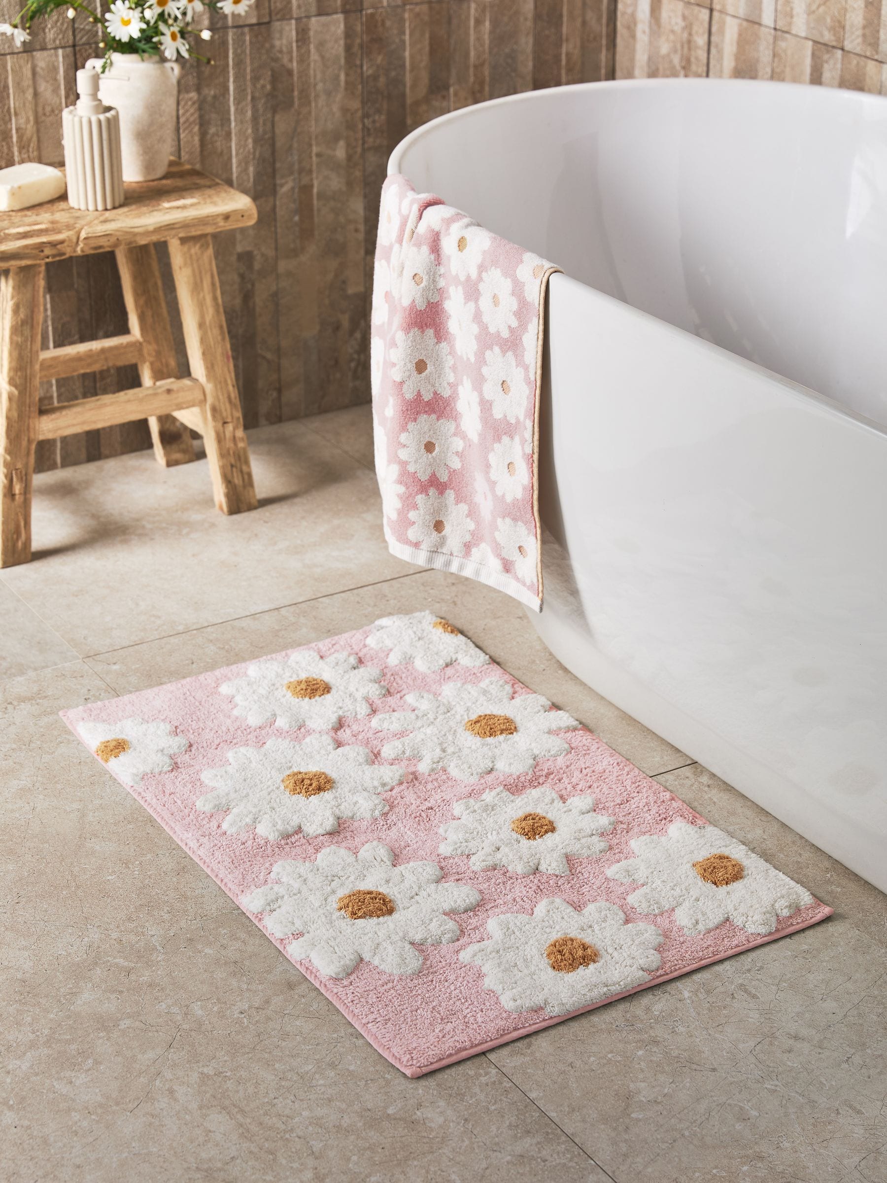 Natural Grey Daisy 100% Cotton Bath Mat