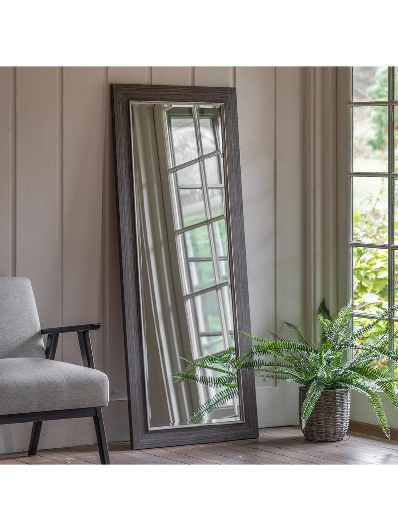 Gallery Home Silver Caspian wall mirror, UK version