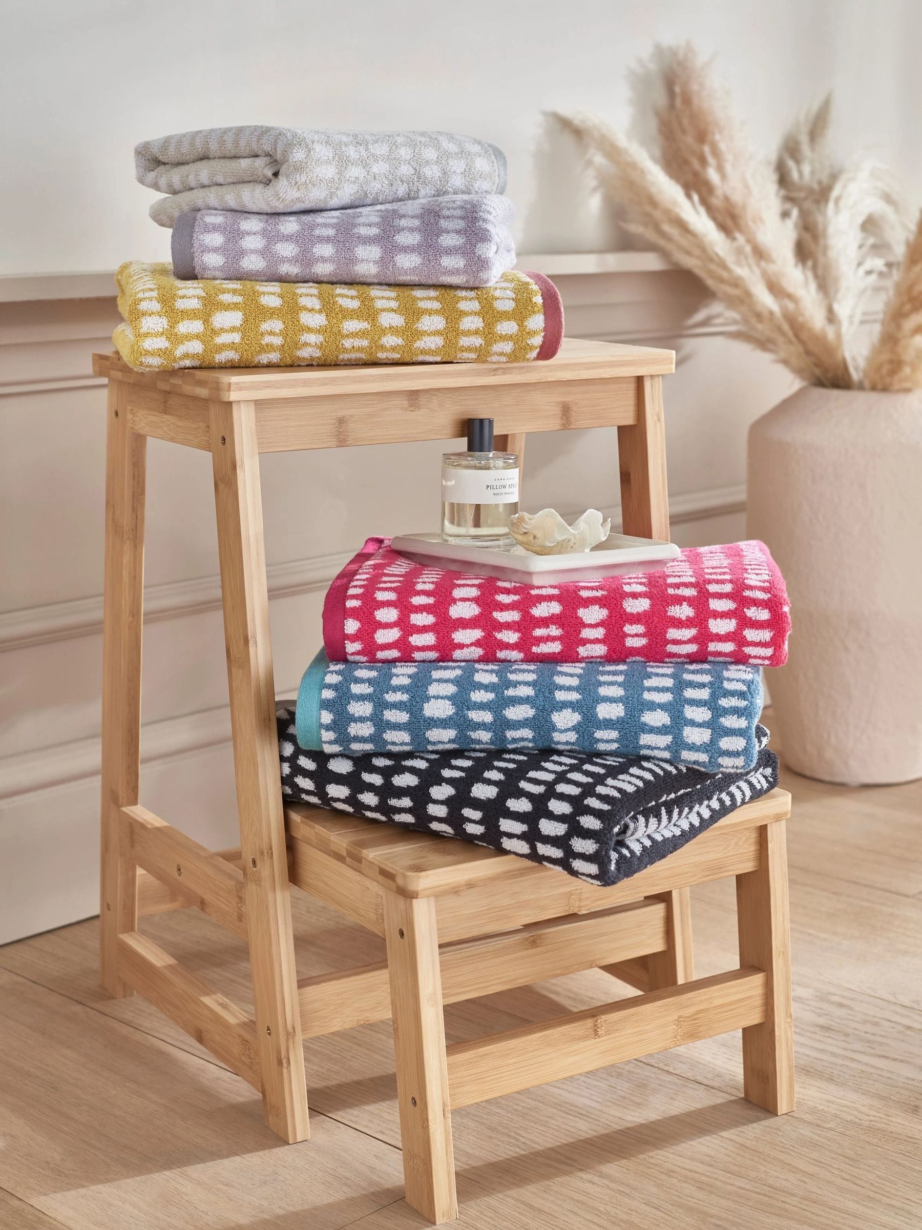 Copenhagen Home lavender Arri cotton towel (British brand)