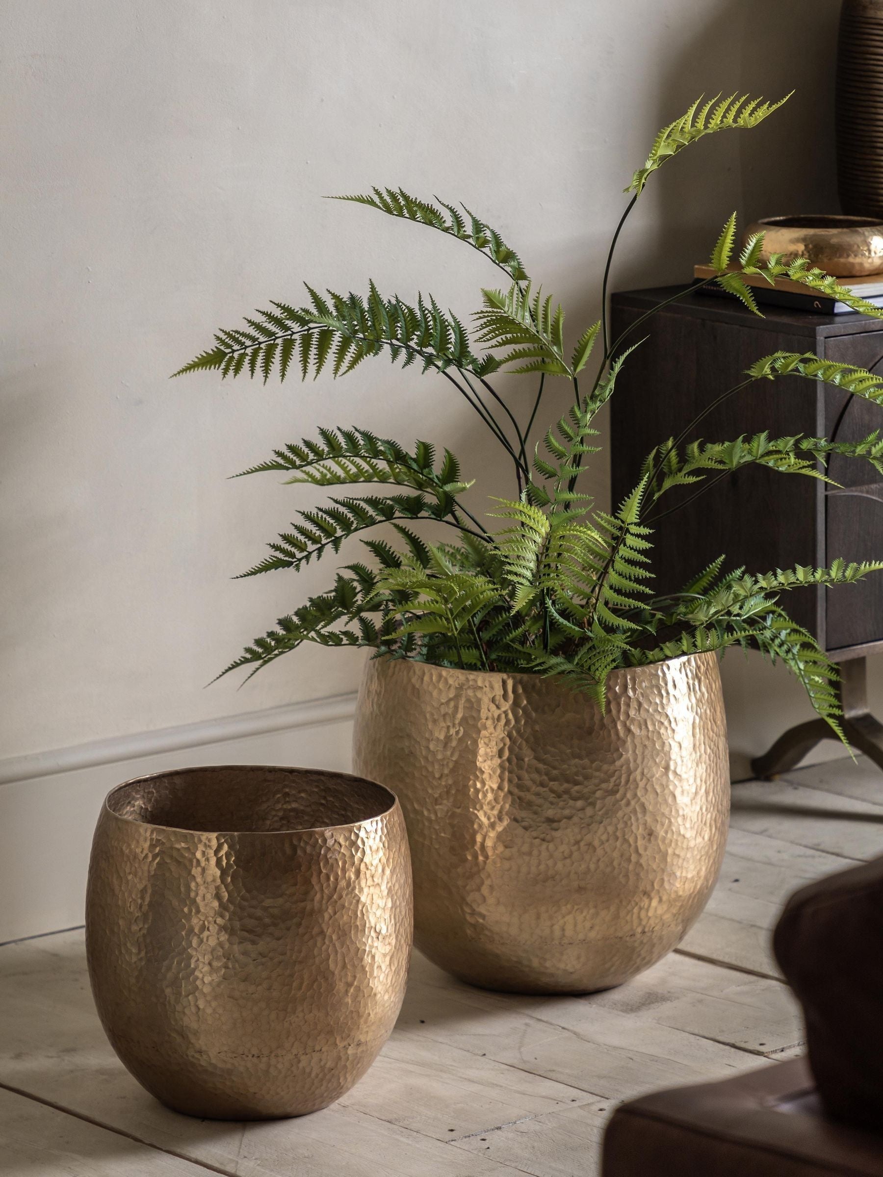 Gallery Home set of 2 bronze Aniya metal planters, UK version