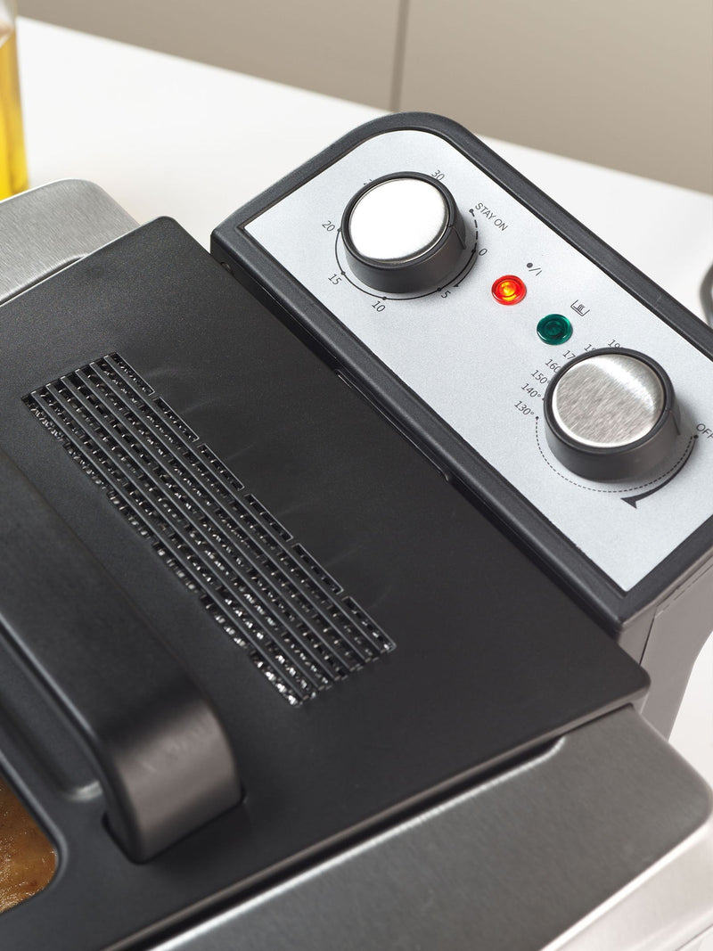 Salter Silver deep fat fryer 5-litre (British brand)
