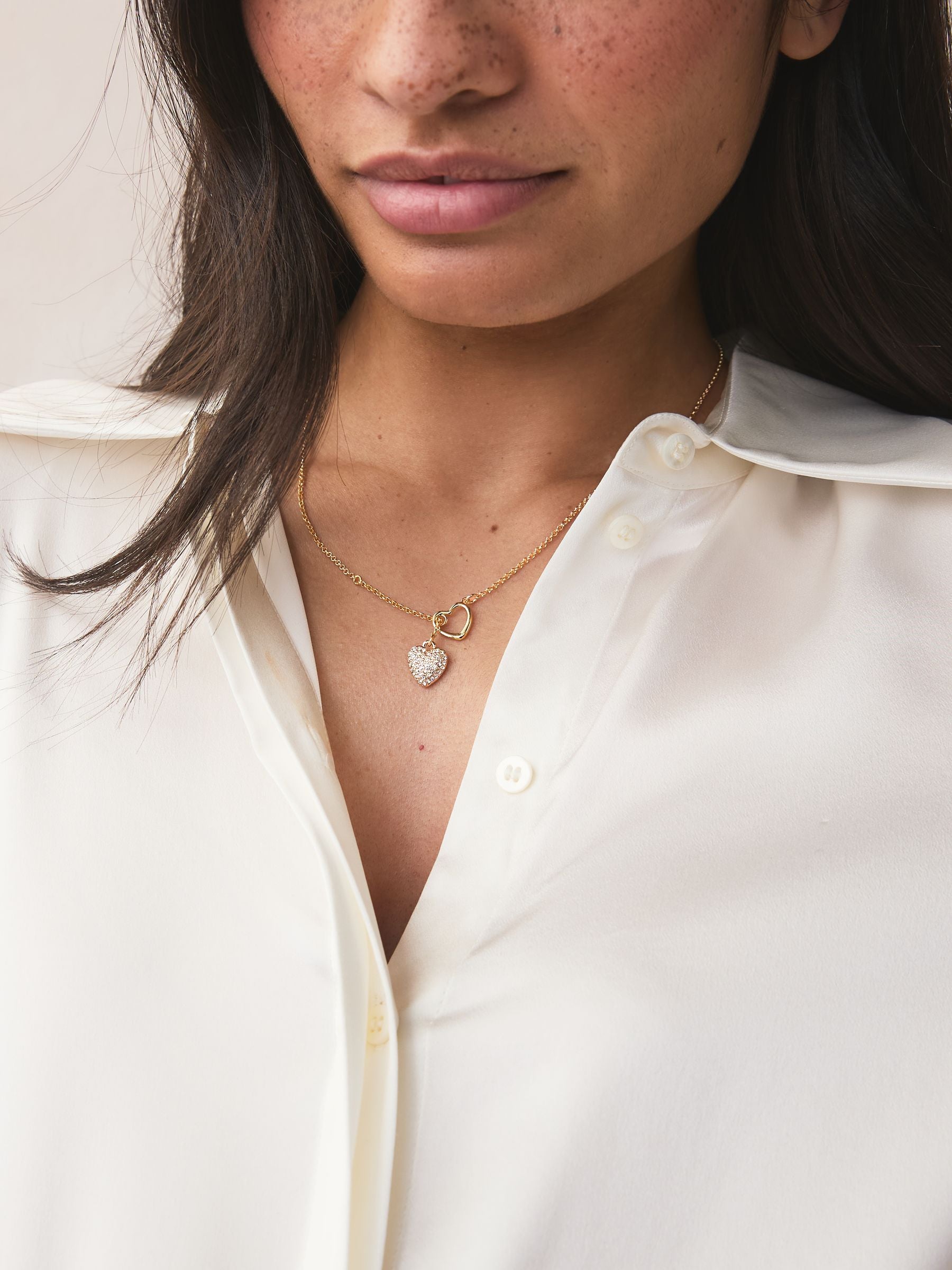 Gold tone heart thread through lariat necklace (British brand)