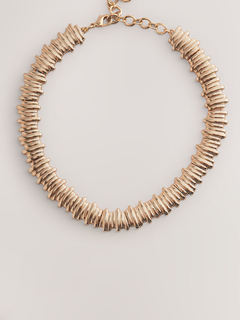Gold tone ridged collar necklace - British product