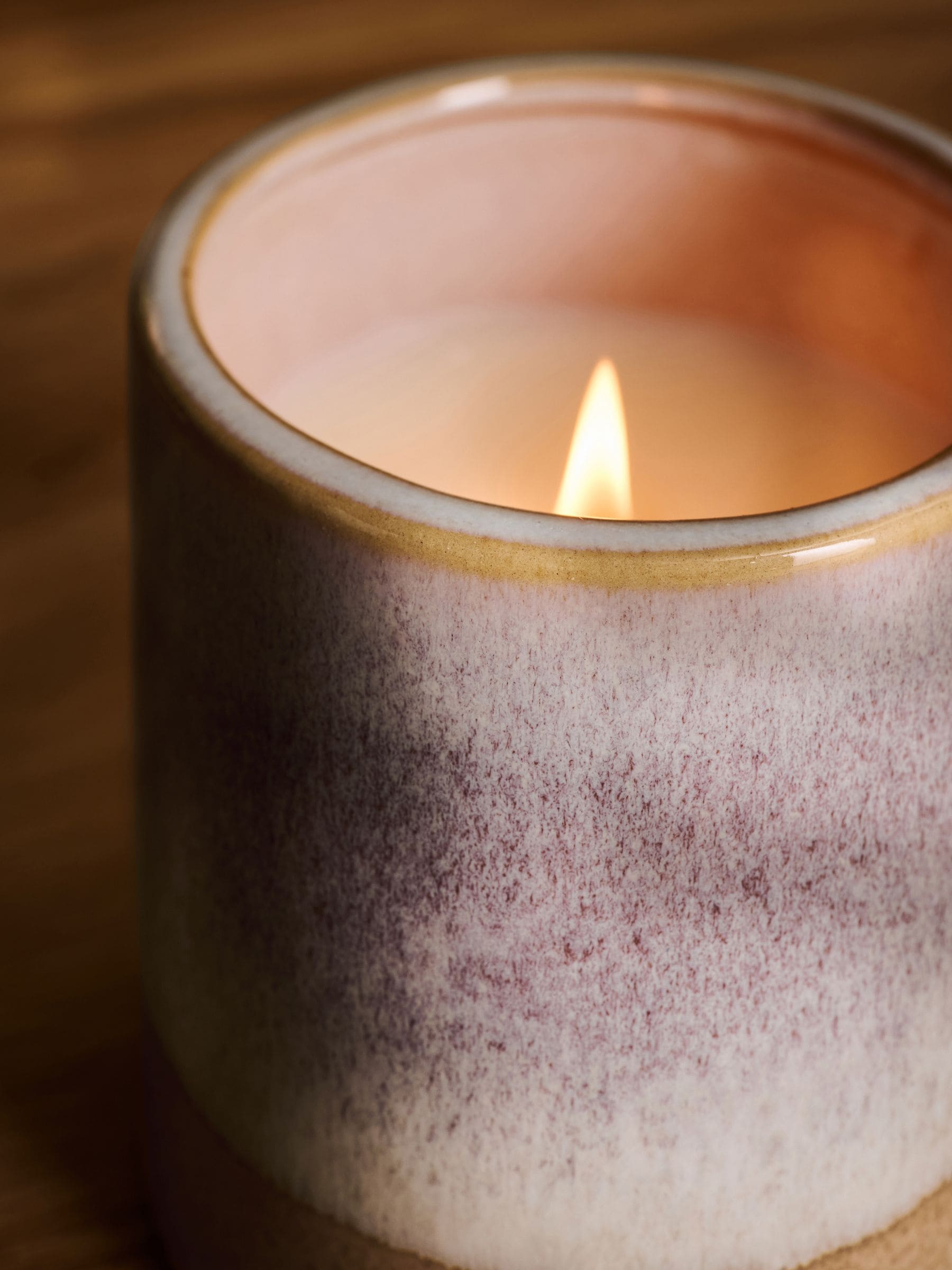 Country Luxe hinoki cedarwood lavender candle, UK version