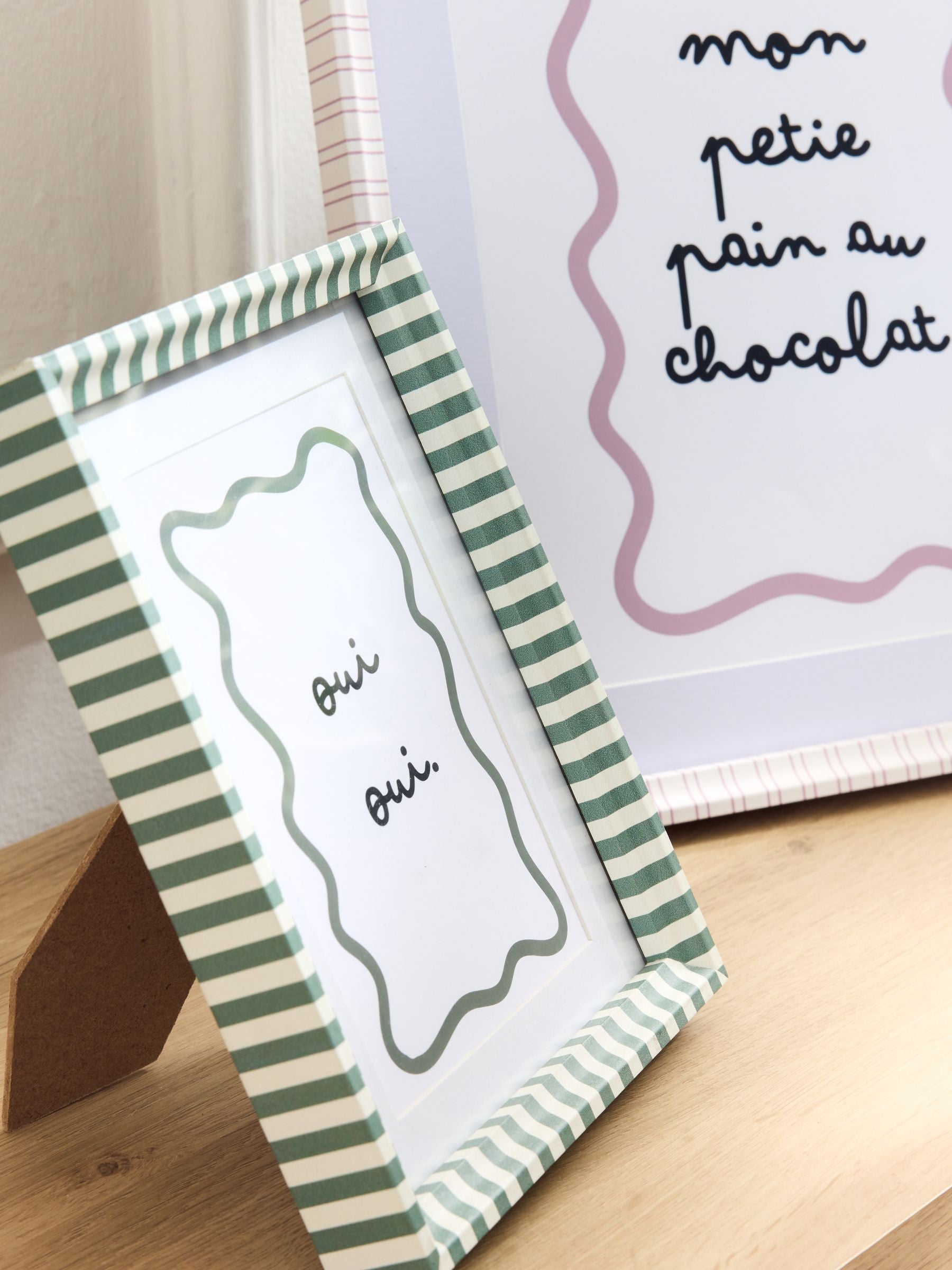 Multi stripe photo frames set of 3 for 6x4, 7x5, 10x8 inch photos (British brand)