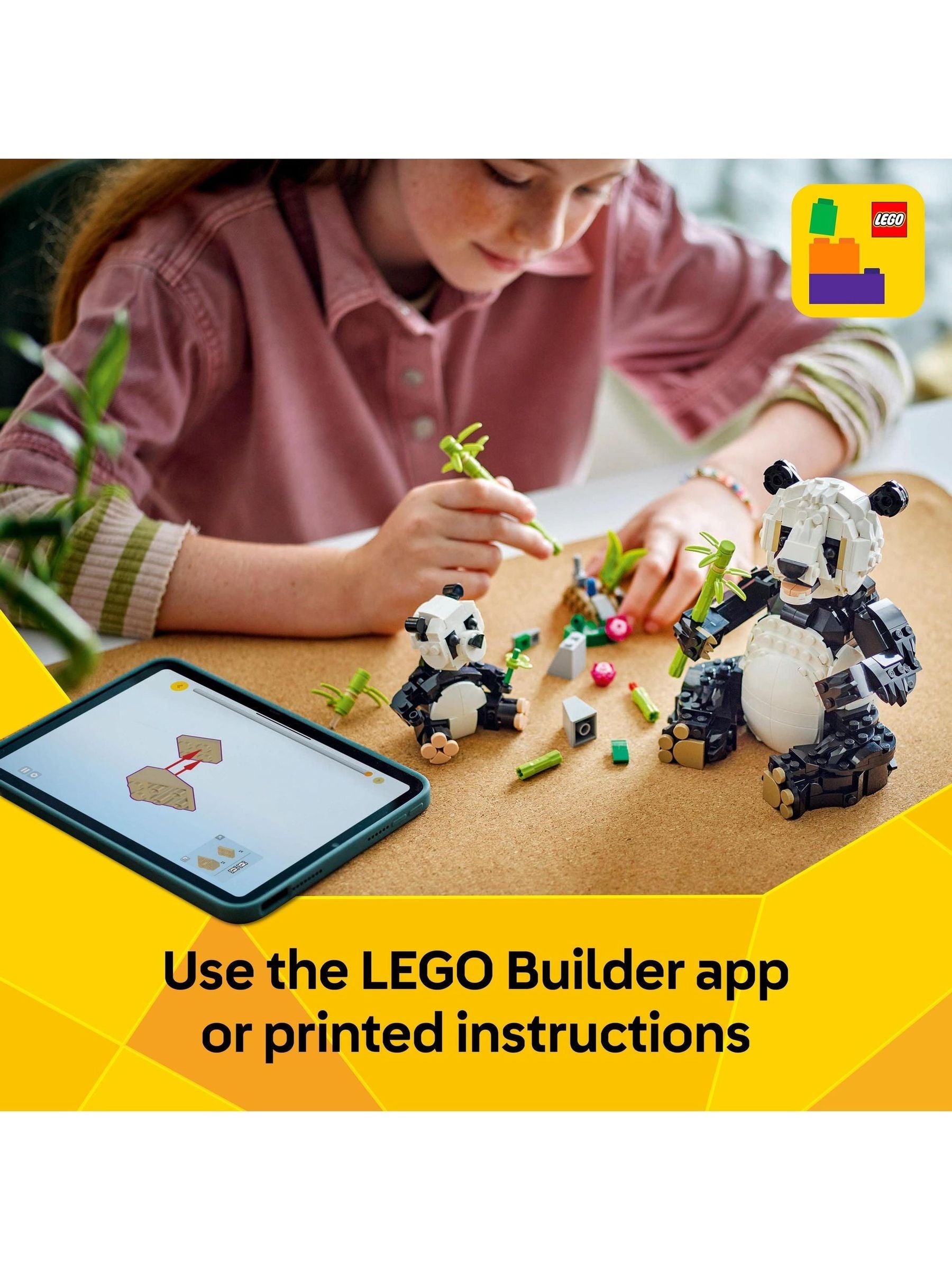 LEGO Creator 3in1 Panda Family building toy, UK version