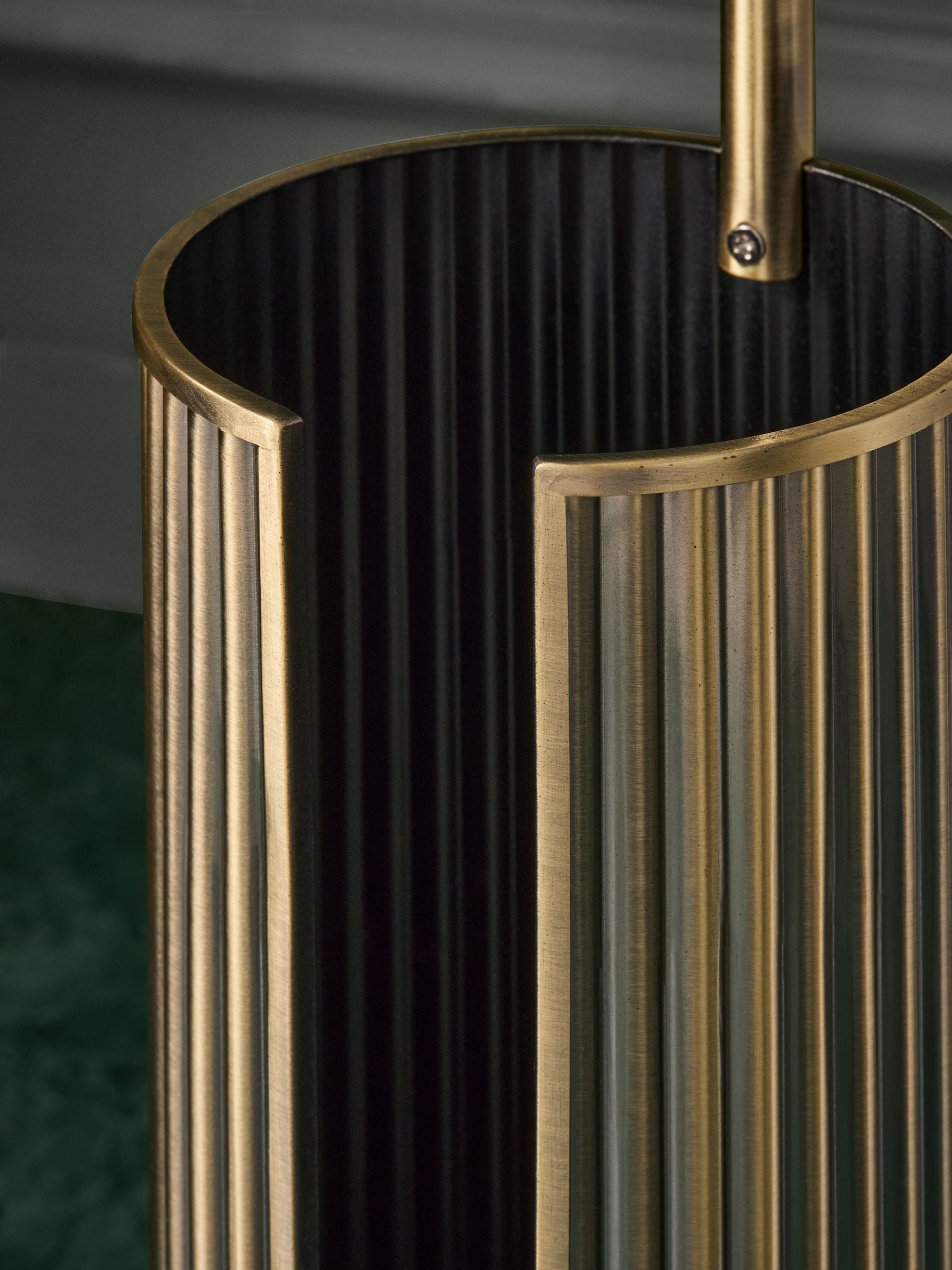 Gold Rib Floor Standing Toilet Roll Holder, UK version