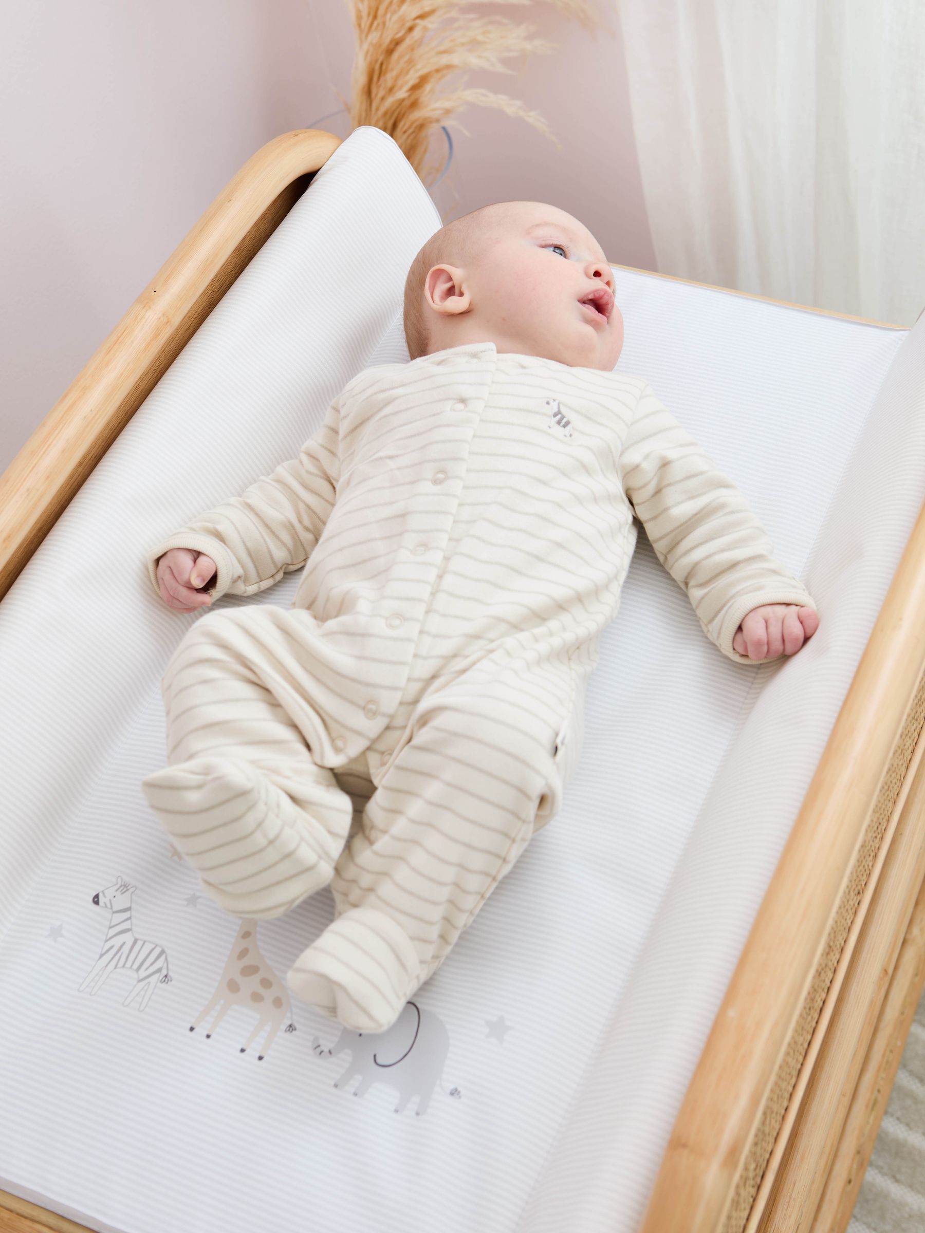 JoJo Maman Bébé changing mat with side support (British brand)