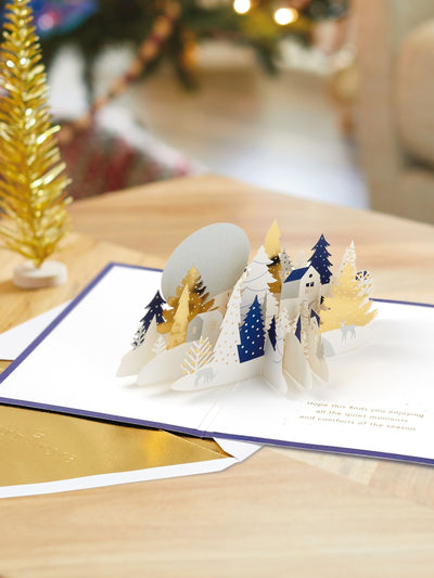 3D Pop-Up Weihnachtskarte mit Winterwunderland-Design und Goldfolien-Details