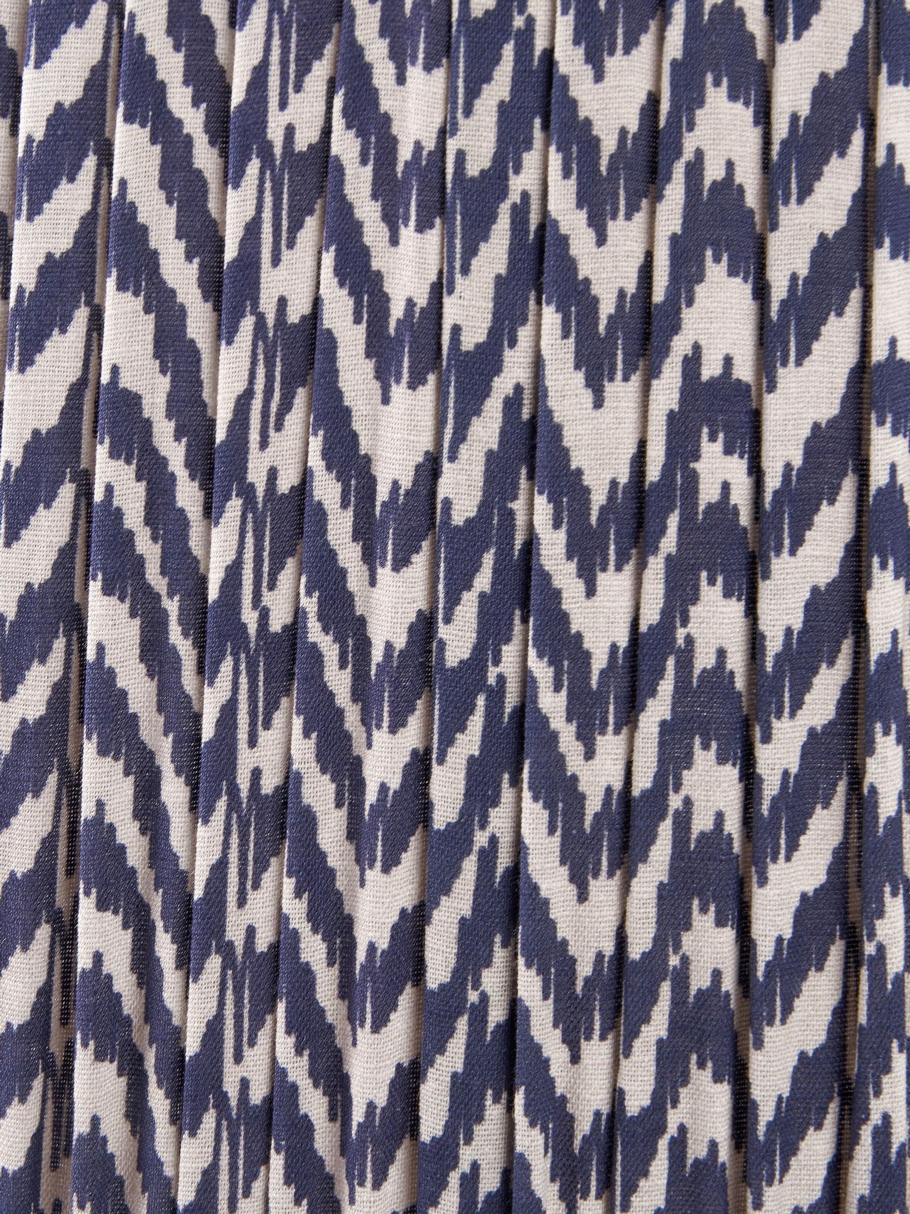 Pacific Lifestyle navy blue chevron mushroom pleat shade - British product