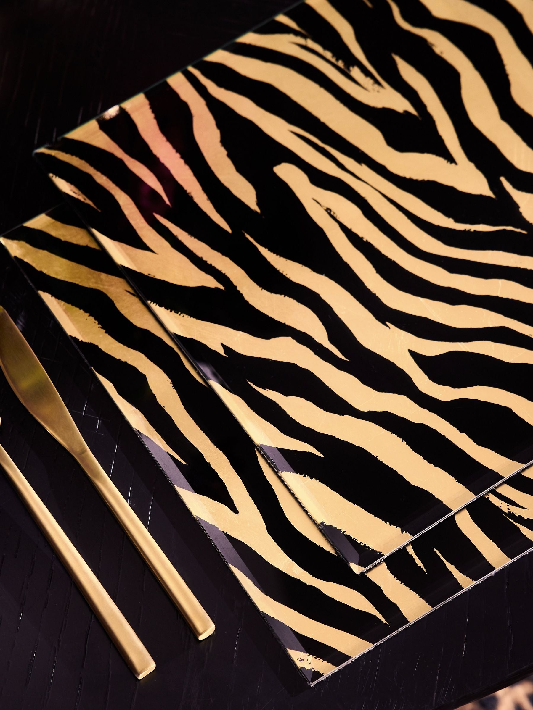 Glass Placemats Gold Zebra Galaxy Set of 2 (British brand)