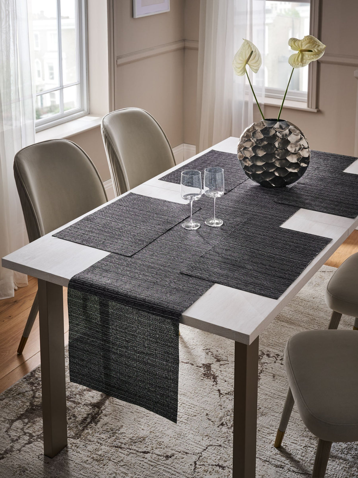 Set of 5 charcoal grey wipe clean placemats and runners (British brand)